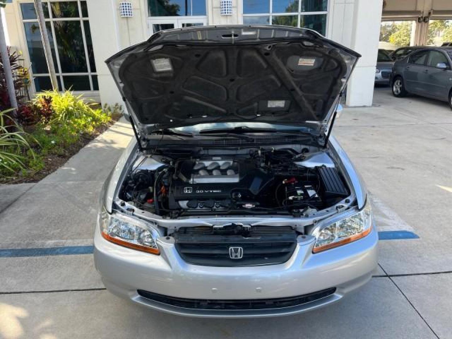 2000 Satin Silver Metallic /Charcoal Honda Accord Cpe EX w/Leather LOW MILES 70,130 (1HGCG2250YA) with an 3.0L SOHC VTEC 24-Valve V6 LEV-Certified Engine engine, Automatic transmission, located at 4701 North Dixie Hwy, Pompano Beach, FL, 33064, (954) 422-2889, 26.240938, -80.123474 - OUR WEBPAGE FLORIDACARS1.COM HAS OVER 100 PHOTOS AND FREE CARFAX LINK 2000 HONDA ACCORD EX V6 ROAD READY 3.0L V6 VIN: 1HGCG2250YA038316 FLORIDA OWNER COUPE POWER LEATHER SEATS 3.0L V6 F SOHC 24V POWER SUNROOF GASOLINE 28 MPG FRONT WHEEL DRIVE LOW MILES 70,130 Alloy Wheels Anti-Theft System Automatic - Photo#53