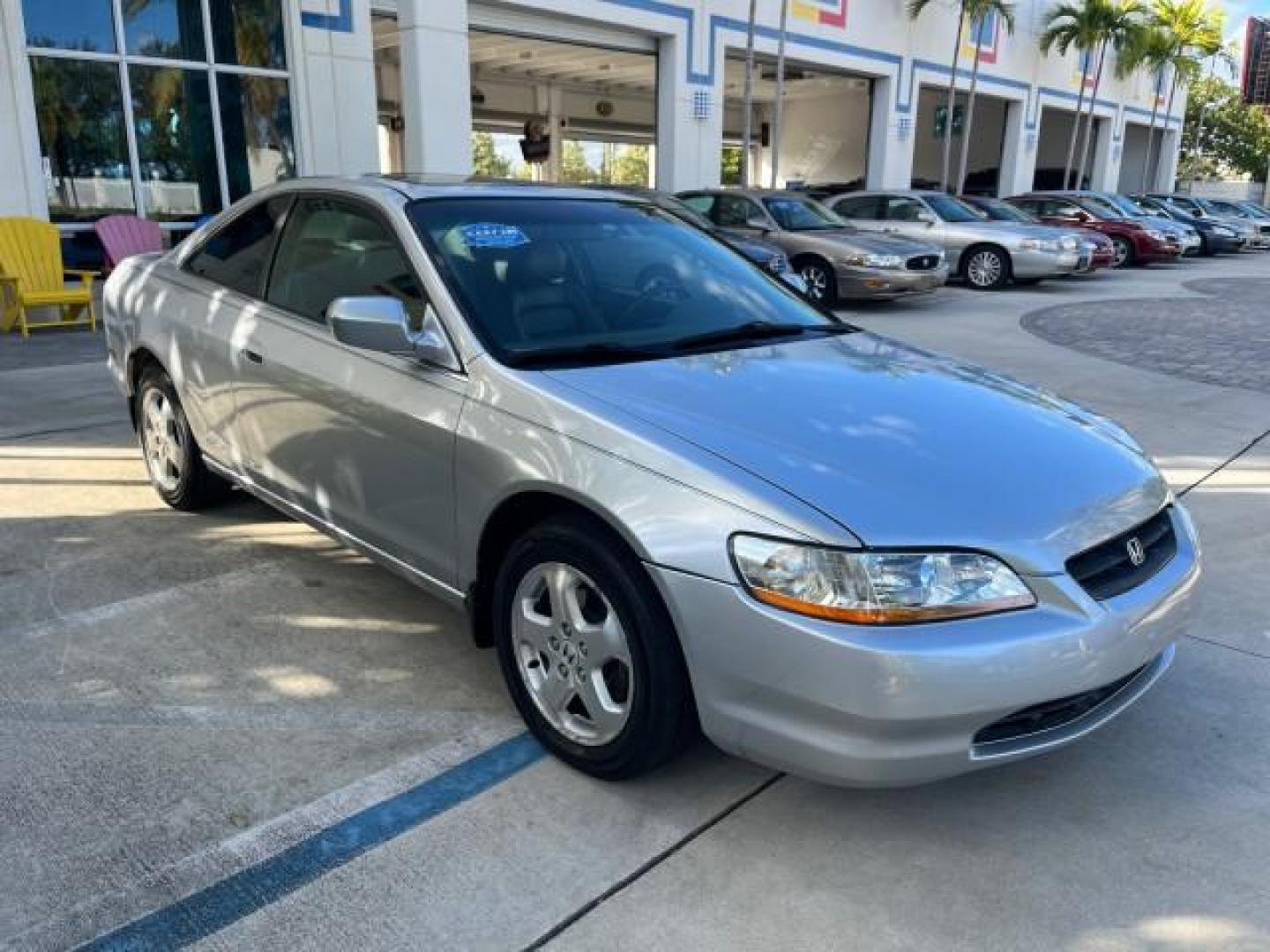 2000 Satin Silver Metallic /Charcoal Honda Accord Cpe EX w/Leather LOW MILES 70,130 (1HGCG2250YA) with an 3.0L SOHC VTEC 24-Valve V6 LEV-Certified Engine engine, Automatic transmission, located at 4701 North Dixie Hwy, Pompano Beach, FL, 33064, (954) 422-2889, 26.240938, -80.123474 - OUR WEBPAGE FLORIDACARS1.COM HAS OVER 100 PHOTOS AND FREE CARFAX LINK 2000 HONDA ACCORD EX V6 ROAD READY 3.0L V6 VIN: 1HGCG2250YA038316 FLORIDA OWNER COUPE POWER LEATHER SEATS 3.0L V6 F SOHC 24V POWER SUNROOF GASOLINE 28 MPG FRONT WHEEL DRIVE LOW MILES 70,130 Alloy Wheels Anti-Theft System Automatic - Photo#88