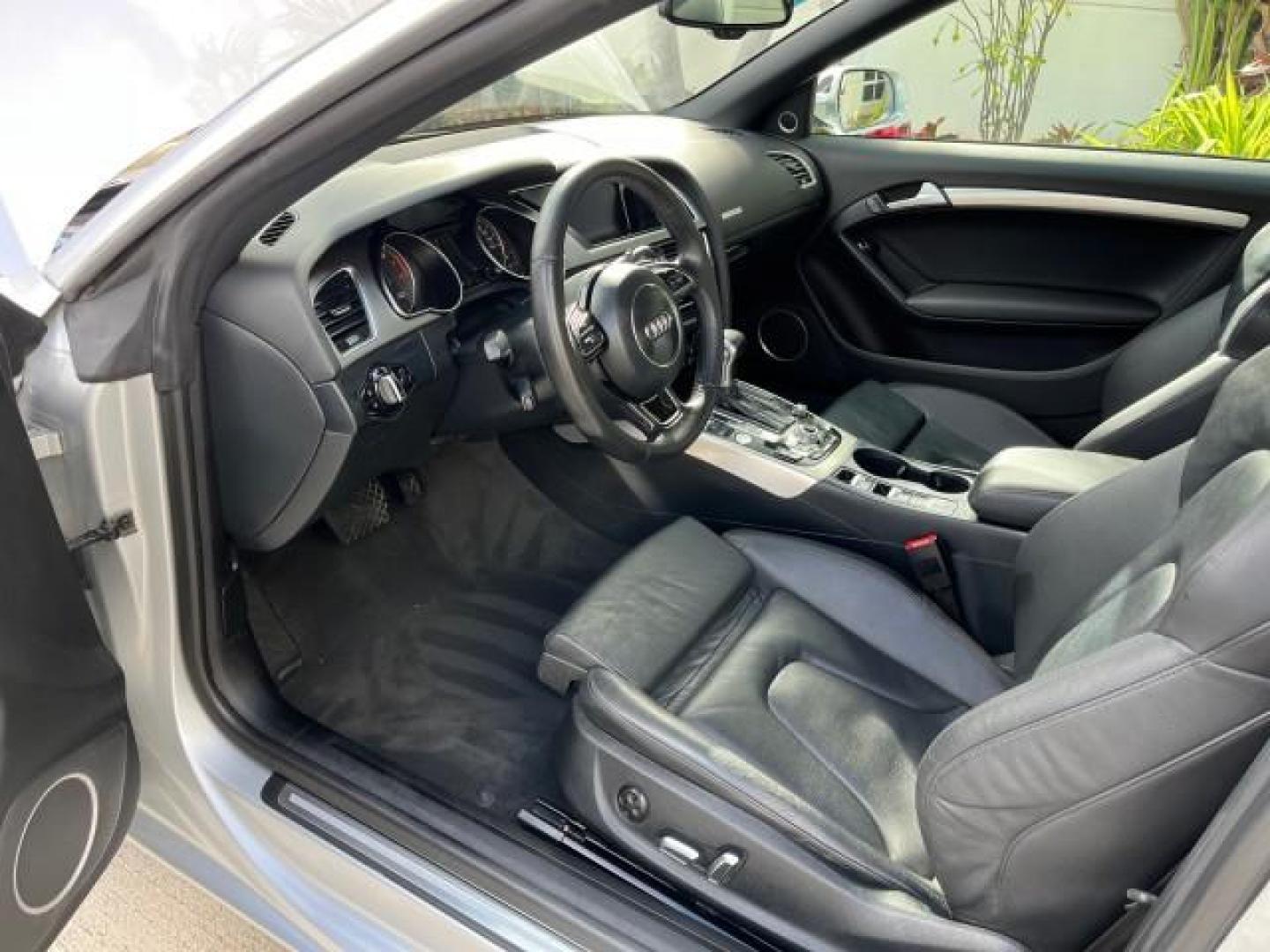 2014 Ice Silver Metallic/Brown Roof /Black Audi A5 Premium Plus LOW MILES 117,819 (WAULFAFH2EN) with an 2.0L TFSI 4-Cyl Engine engine, Automatic transmission, located at 4701 North Dixie Hwy, Pompano Beach, FL, 33064, (954) 422-2889, 26.240938, -80.123474 - OUR WEBPAGE FLORIDACARS1.COM HAS OVER 100 PHOTOS AND FREE CARFAX LINK 2014 AUDI A5 2.0T QUATTRO PREMIUM PLUS ROAD READY 2.0L I4 TURBO VIN: WAULFAFH2EN012656 NO ACCIDENTS NO RECALLS CONVERTIBLE NEW $58,075 POWER CONVERTIBLE TOP 2.0L I4 F DOHC 16V QUATTRO POWER LEATHER SEATS 29 MPG FLEX FUEL DUAL AC A - Photo#31