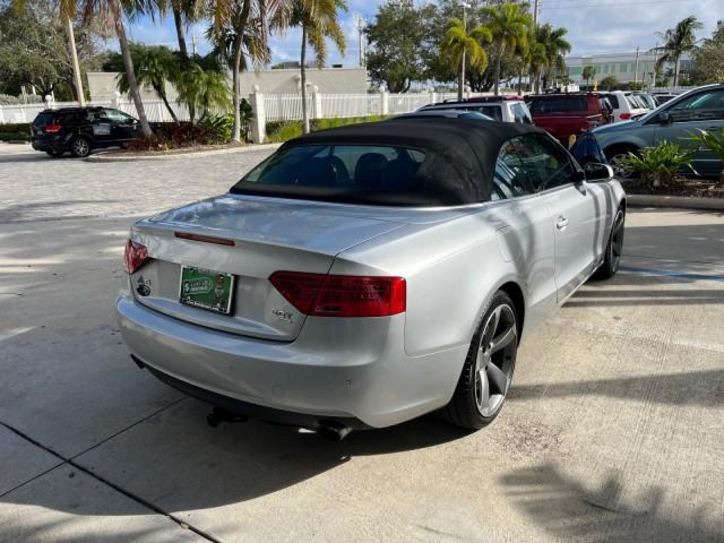 2014 Ice Silver Metallic/Brown Roof /Black Audi A5 Premium Plus LOW MILES 117,819 (WAULFAFH2EN) with an 2.0L TFSI 4-Cyl Engine engine, Automatic transmission, located at 4701 North Dixie Hwy, Pompano Beach, FL, 33064, (954) 422-2889, 26.240938, -80.123474 - OUR WEBPAGE FLORIDACARS1.COM HAS OVER 100 PHOTOS AND FREE CARFAX LINK 2014 AUDI A5 2.0T QUATTRO PREMIUM PLUS ROAD READY 2.0L I4 TURBO VIN: WAULFAFH2EN012656 NO ACCIDENTS NO RECALLS CONVERTIBLE NEW $58,075 POWER CONVERTIBLE TOP 2.0L I4 F DOHC 16V QUATTRO POWER LEATHER SEATS 29 MPG FLEX FUEL DUAL AC A - Photo#95