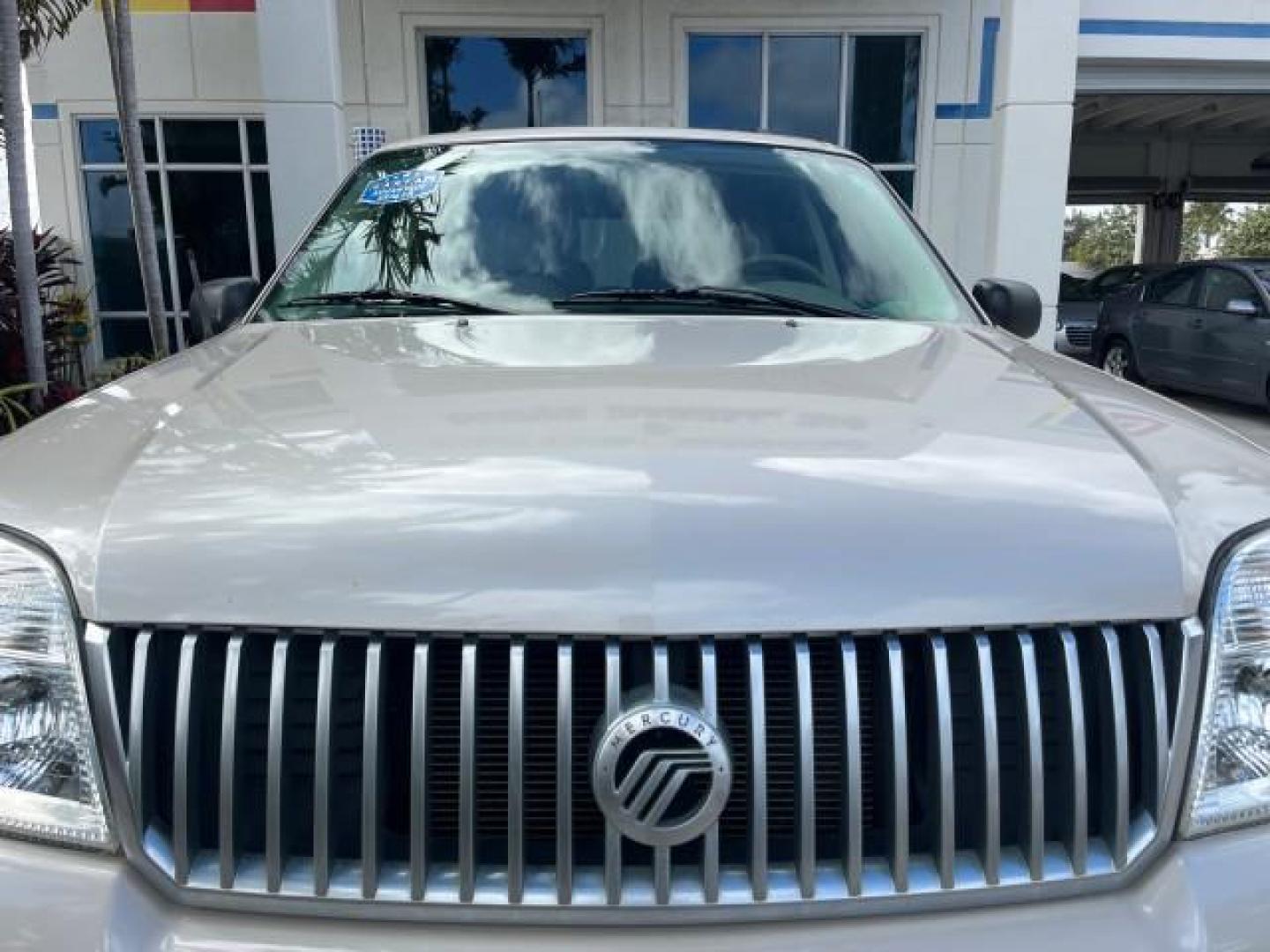 2005 Light French Silk Metallic /Midnight Grey Mercury Mountaineer Premier LOW MILES 49,983 (4M2DU66W55Z) with an 4.6L SOHC SMPI V8 Engine engine, Automatic transmission, located at 4701 North Dixie Hwy, Pompano Beach, FL, 33064, (954) 422-2889, 26.240938, -80.123474 - OUR WEBPAGE FLORIDACARS1.COM HAS OVER 100 PHOTOS AND FREE CARFAX LINK 2005 MERCURY MOUNTAINEER CONVENIENCE ROAD READY 4.6L V8 VIN: 4M2DU66W55ZJ20944 LOW MILES 49,983 4 DOOR WAGON/SPORT UTILITY NO RECALLS DVD SUNROOF 4.6L V8 F POWER LEATHER SEATS GASOLINE POWER SUNROOF/MIRRORS REAR WHEEL DRIVE 3 ROW - Photo#78