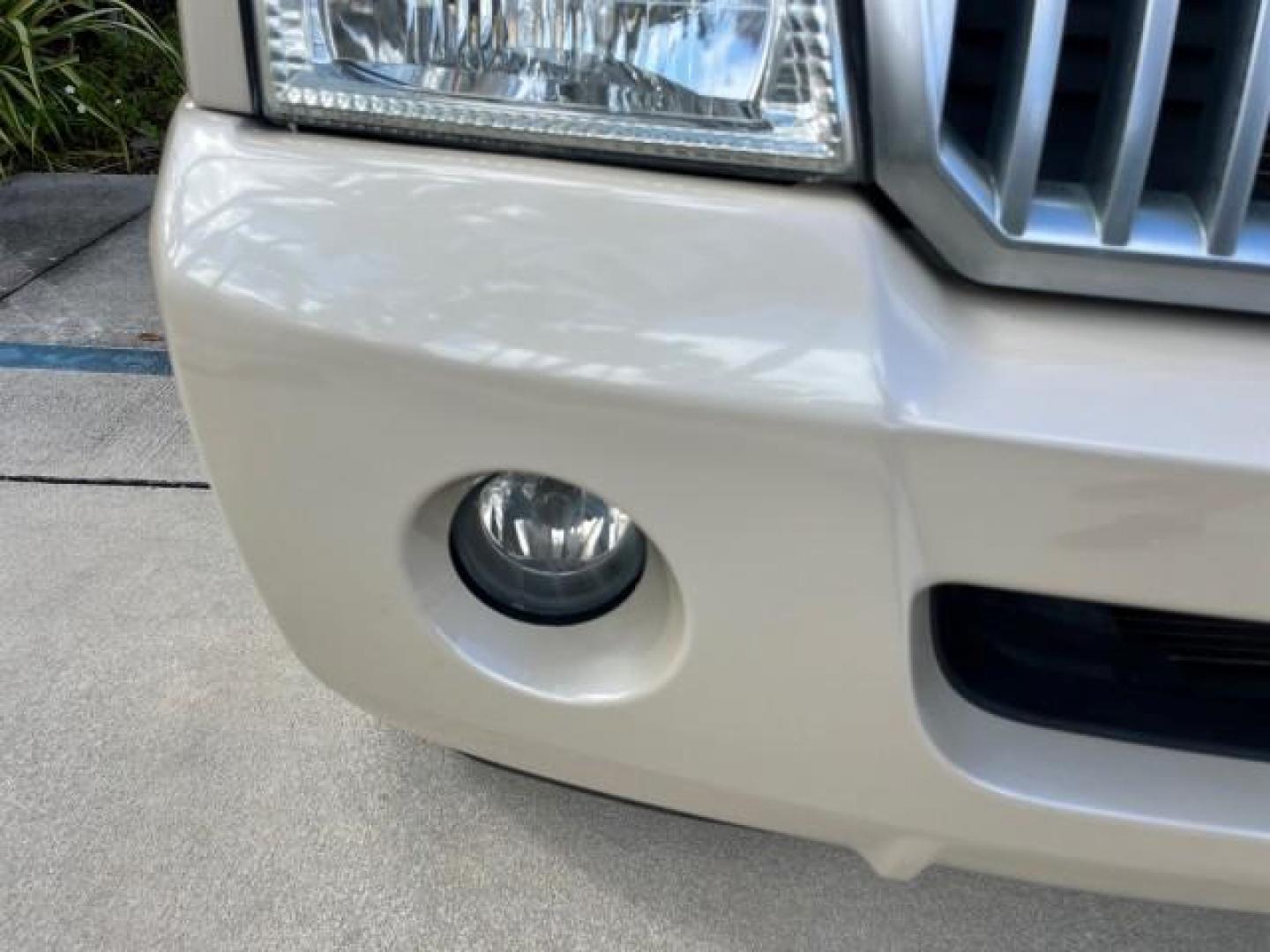 2005 Light French Silk Metallic /Midnight Grey Mercury Mountaineer Premier LOW MILES 49,983 (4M2DU66W55Z) with an 4.6L SOHC SMPI V8 Engine engine, Automatic transmission, located at 4701 North Dixie Hwy, Pompano Beach, FL, 33064, (954) 422-2889, 26.240938, -80.123474 - OUR WEBPAGE FLORIDACARS1.COM HAS OVER 100 PHOTOS AND FREE CARFAX LINK 2005 MERCURY MOUNTAINEER CONVENIENCE ROAD READY 4.6L V8 VIN: 4M2DU66W55ZJ20944 LOW MILES 49,983 4 DOOR WAGON/SPORT UTILITY NO RECALLS DVD SUNROOF 4.6L V8 F POWER LEATHER SEATS GASOLINE POWER SUNROOF/MIRRORS REAR WHEEL DRIVE 3 ROW - Photo#79