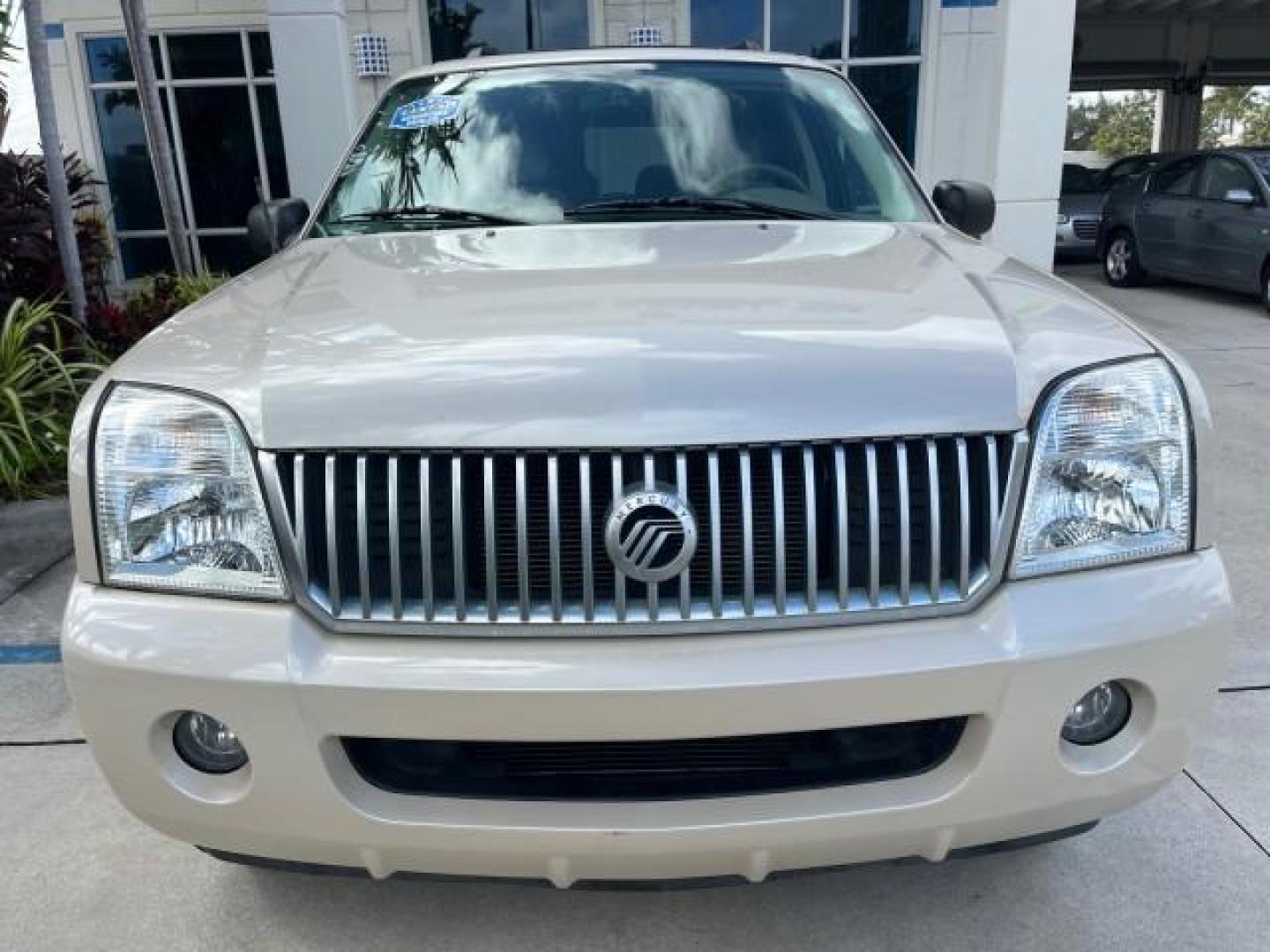 2005 Light French Silk Metallic /Midnight Grey Mercury Mountaineer Premier LOW MILES 49,983 (4M2DU66W55Z) with an 4.6L SOHC SMPI V8 Engine engine, Automatic transmission, located at 4701 North Dixie Hwy, Pompano Beach, FL, 33064, (954) 422-2889, 26.240938, -80.123474 - OUR WEBPAGE FLORIDACARS1.COM HAS OVER 100 PHOTOS AND FREE CARFAX LINK 2005 MERCURY MOUNTAINEER CONVENIENCE ROAD READY 4.6L V8 VIN: 4M2DU66W55ZJ20944 LOW MILES 49,983 4 DOOR WAGON/SPORT UTILITY NO RECALLS DVD SUNROOF 4.6L V8 F POWER LEATHER SEATS GASOLINE POWER SUNROOF/MIRRORS REAR WHEEL DRIVE 3 ROW - Photo#81