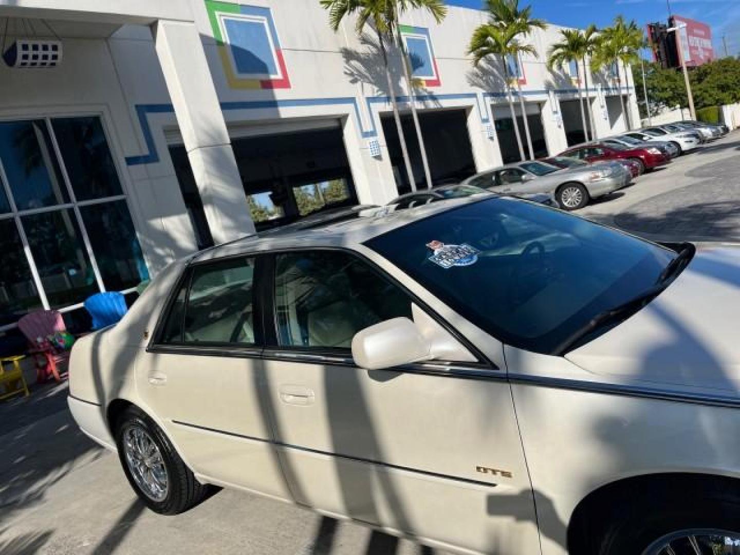 2009 Gold Mist /Light Linen Cadillac DTS LOW MILES 30,710 SUNROOF (1G6KD57Y59U) with an Northstar 4.6L DOHC V8 Engine engine, Automatic transmission, located at 4701 North Dixie Hwy, Pompano Beach, FL, 33064, (954) 422-2889, 26.240938, -80.123474 - OUR WEBPAGE FLORIDACARS1.COM HAS OVER 100 PHOTOS AND FREE CARFAX LINK 2009 CADILLAC DTS BEAUTIFUL CUSTOM COACH ROOF WITH MOLDINGS $5000 ROAD READY 4.6L V8 VIN: 1G6KD57Y59U130094 NO RECALLS SEDAN 4 DR LOW MILES 30,710 4.6L V8 F DOHC 32V PARKING SENSORS POWER SUNROOF GASOLINE ONE OWNER POWER LEATHER S - Photo#96