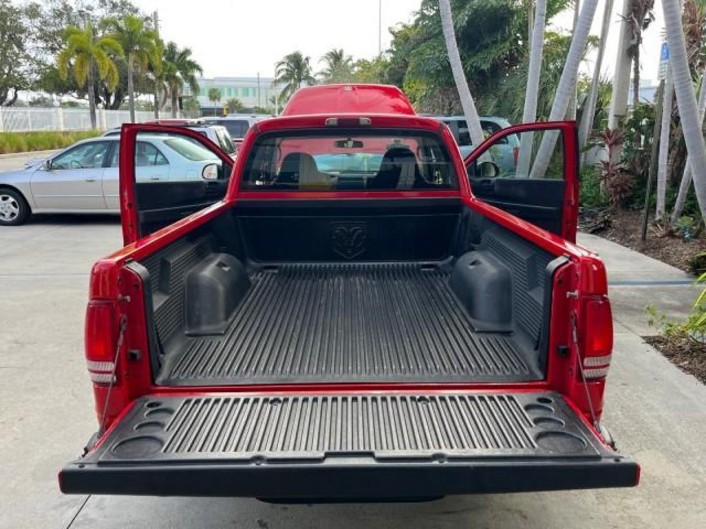 2001 Flame Red /Dark Slate Gray Dodge Dakota Sport 1 OWNER NC LOW MILES 70,112 (1B7GL22X41S) with an 3.9L SMPI V6 Magnum Engine engine, Manual transmission, located at 4701 North Dixie Hwy, Pompano Beach, FL, 33064, (954) 422-2889, 26.240938, -80.123474 - 2001 DODGE DAKOTA SPORT AC OUR WEBPAGE FLORIDACARS1.COM HAS OVER 100 PHOTOS AND FREE CARFAX LINK VIN: 1B7GL22X41S304451 ROAD READY 3.9L V6 CLUB CAB PICKUP NO ACCIDENTS NO RECALLS 3.9L V6 F OHV 1 OWNER LOW MILES 70,112 GASOLINE 19 SERVICE RECORDS REAR WHEEL DRIVE 6.5 FT BED LENGTH 25 MPG 6.5' Bed Len - Photo#15