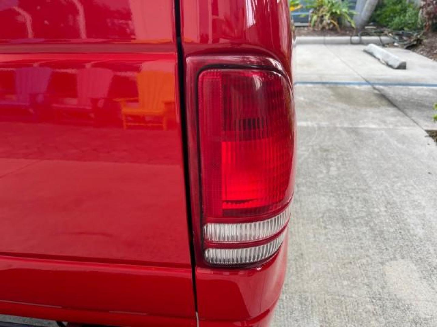 2001 Flame Red /Dark Slate Gray Dodge Dakota Sport 1 OWNER NC LOW MILES 70,112 (1B7GL22X41S) with an 3.9L SMPI V6 Magnum Engine engine, Manual transmission, located at 4701 North Dixie Hwy, Pompano Beach, FL, 33064, (954) 422-2889, 26.240938, -80.123474 - 2001 DODGE DAKOTA SPORT AC OUR WEBPAGE FLORIDACARS1.COM HAS OVER 100 PHOTOS AND FREE CARFAX LINK VIN: 1B7GL22X41S304451 ROAD READY 3.9L V6 CLUB CAB PICKUP NO ACCIDENTS NO RECALLS 3.9L V6 F OHV 1 OWNER LOW MILES 70,112 GASOLINE 19 SERVICE RECORDS REAR WHEEL DRIVE 6.5 FT BED LENGTH 25 MPG 6.5' Bed Len - Photo#94