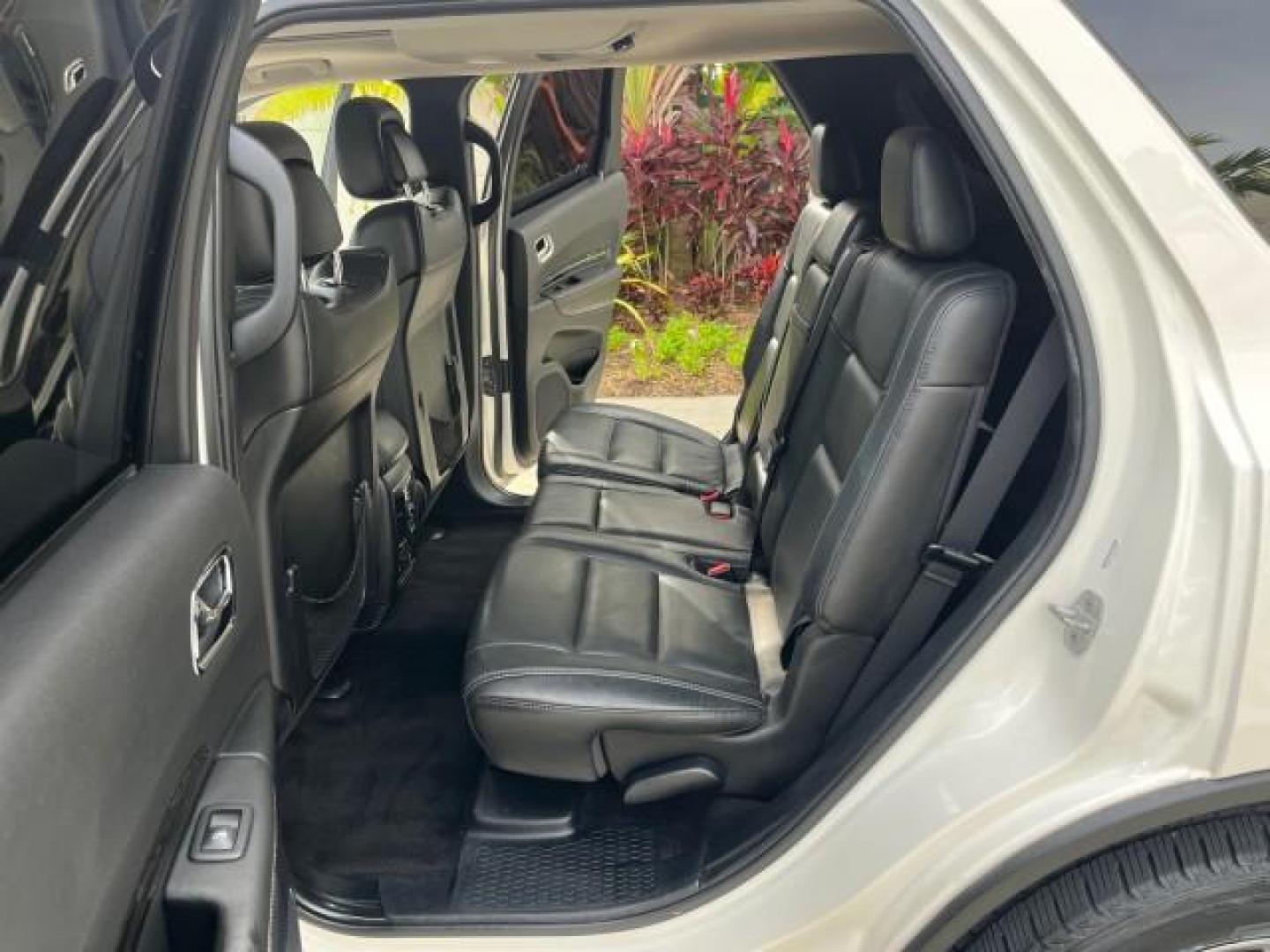 2011 Stone White /Black Dodge Durango Citadel V 8 HEMI LOW MILES 64,436 (1D4SD5GT5BC) with an 5.7L V8 VVT Hemi Multi Displacement Engine engine, Automatic transmission, located at 4701 North Dixie Hwy, Pompano Beach, FL, 33064, (954) 422-2889, 26.240938, -80.123474 - OUR WEBPAGE FLORIDACARS1.COM HAS OVER 100 PHOTOS AND FREE CARFAX LINK 2011 DODGE DURANGO CITADEL ROAD READY 5.7L V8 DVD VIN: 1D4SD5GT5BC694943 NO RECALLS FLORIDA OWNER 4 DOOR WAGON/SPORT UTILITY 3 ROW POWER LEATHER SEATS 5.7L V8 F OHV 16V PUSH START NAVIGATION POWER SUNROOF GASOLINE NEW $ 45,820 BAC - Photo#14