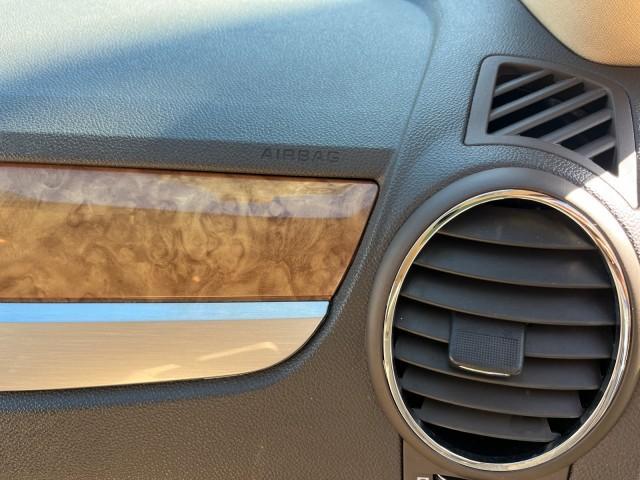 2011 Gold Mist Metallic /Cashmere With Cocoa Accents Buick Enclave 1 FL CXL-1 LOW MILES 64,303 (5GAKRBEDXBJ) with an 3.6L VVT V6 DI Engine engine, Automatic transmission, located at 4701 North Dixie Hwy, Pompano Beach, FL, 33064, (954) 422-2889, 26.240938, -80.123474 - OUR WEBPAGE FLORIDACARS1.COM HAS OVER 100 PHOTOS AND FREE CARFAX LINK 2011 BUICK ENCLAVE CXL-1 ROAD READY 3.6L V6 DUAL AC VIN: 5GAKRBEDXBJ409689 NO ACCIDENTS NO RECALLS 4 DOOR WAGON/SPORT UTILITY 1 OWNER FLORIDA NAVIGATION 3.6L V6 F DOHC 24V 3 ROW POWER LEATHER SEATS GASOLINE BACK UP CAMERA AND SENS - Photo#27