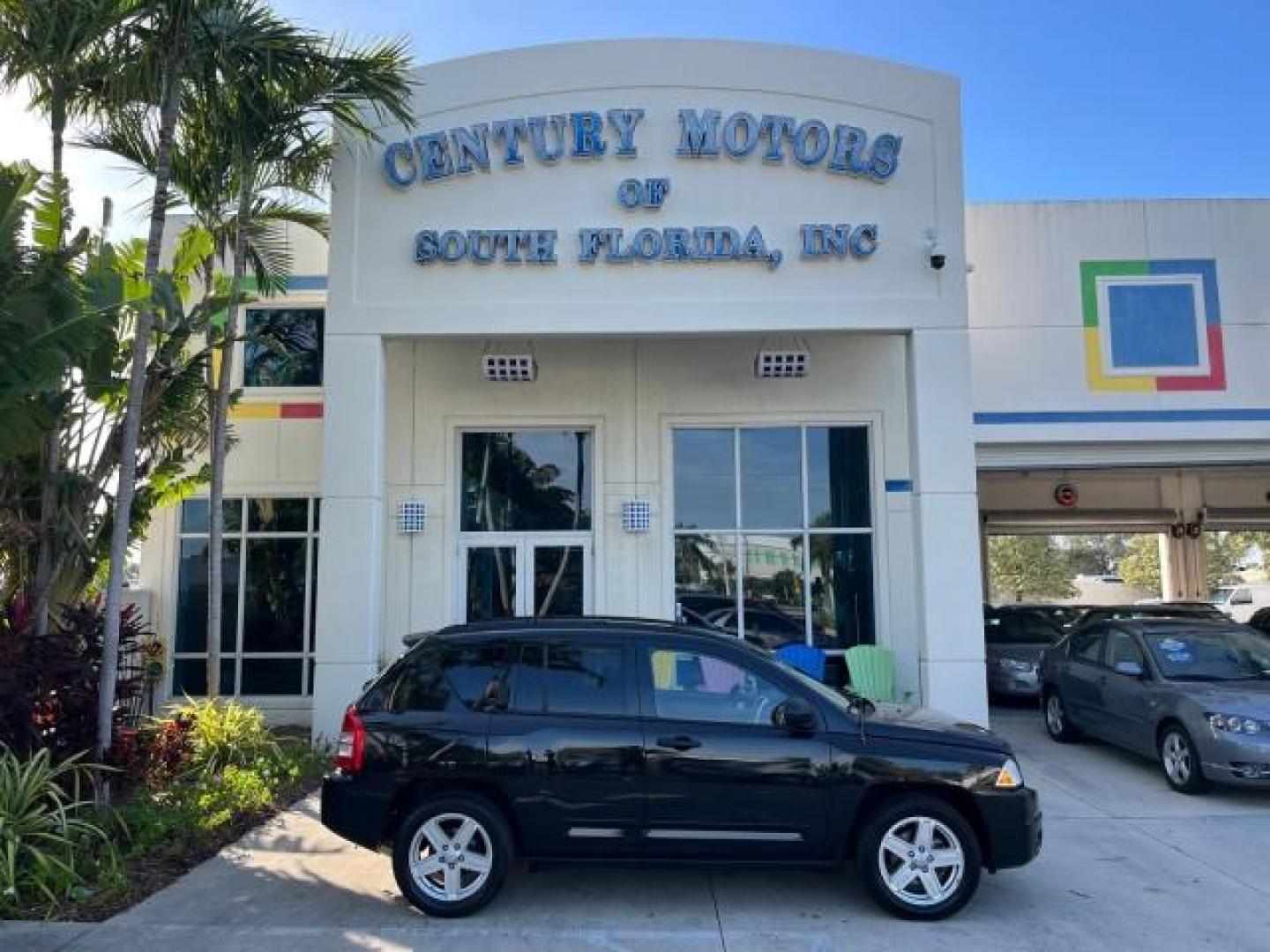 2008 Brilliant Blk Crystal Pearl /Dark Slate Gray Jeep Compass Sport LOW MILES 55,563 (1J8FT47W28D) with an 2.4L DOHC 16v I4 Dual VVT Engine engine, Automatic transmission, located at 4701 North Dixie Hwy, Pompano Beach, FL, 33064, (954) 422-2889, 26.240938, -80.123474 - OUR WEBPAGE FLORIDACARS1.COM HAS OVER 100 PHOTOS AND FREE CARFAX LINK 2008 JEEP COMPASS SPORT ROAD READY 2.4L I4 VIN: 1J8FT47W28D549845 NO ACCIDENTS 29 MPG 4 DOOR WAGON/SPORT UTILITY NO RECALLS 2.4L I4 F DOHC 16V FLORIDA OWNER GASOLINE LOW MILES 55,563 FRONT WHEEL DRIVE 9 SERVICE RECORDS Anti-Theft - Photo#0