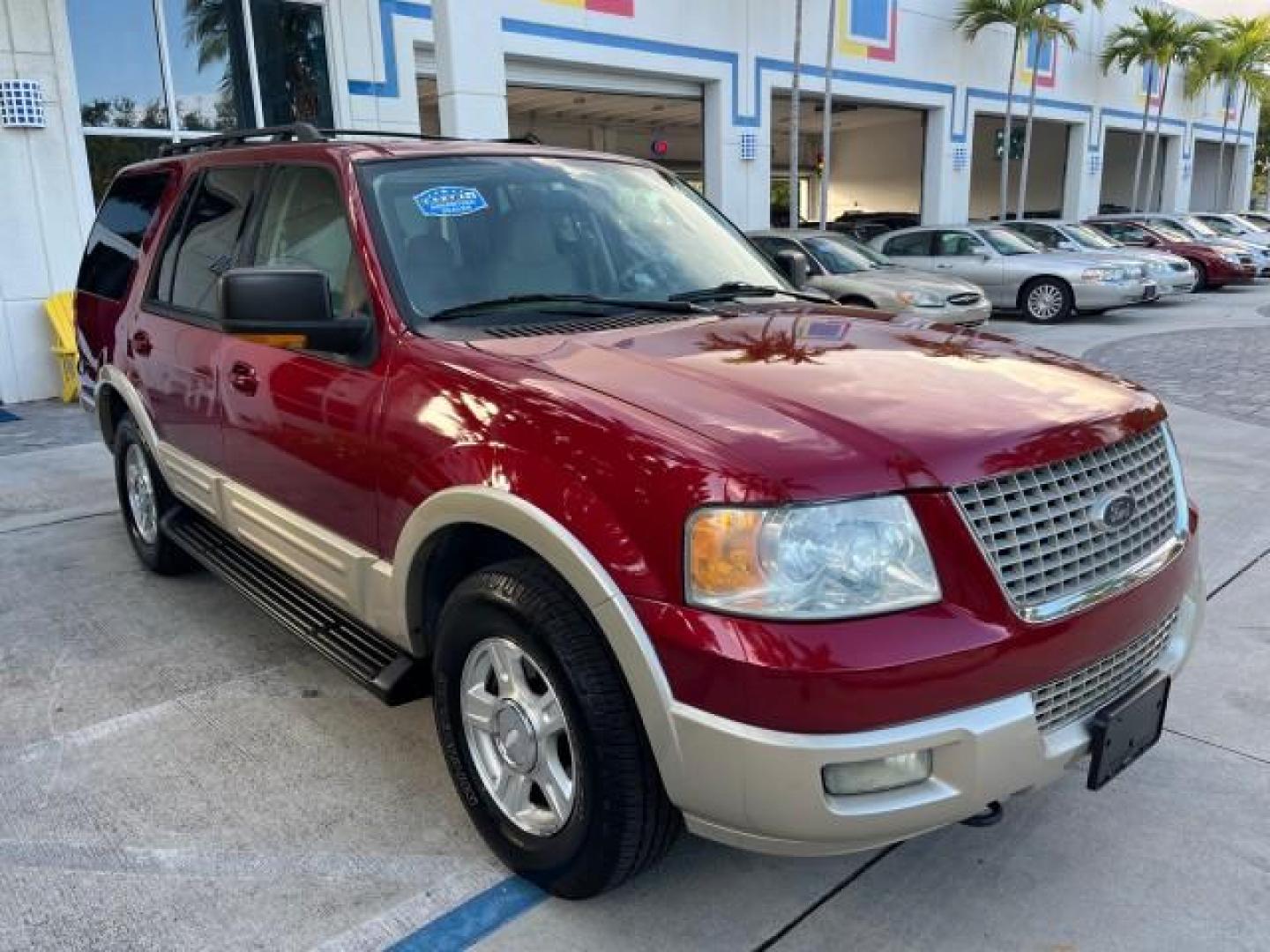 2006 Redfire Metallic /Medium Parchment Ford Expedition 4WD Eddie Bauer LOW MILES 73,326 (1FMFU18586L) with an 5.4L SOHC SEFI 24-Valve V8 Engine engine, Automatic transmission, located at 4701 North Dixie Hwy, Pompano Beach, FL, 33064, (954) 422-2889, 26.240938, -80.123474 - OUR WEBPAGE FLORIDACARS1.COM HAS OVER 100 PHOTOS AND FREE CARFAX LINK 2006 FORD EXPEDITION EDDIE BAUER ROAD READY 5.4L V8 VIN: 1FMFU18586LA99593 NO ACCIDENTS 4X4 4 DOOR WAGON/SPORT UTILITY NO RECALLS FL OWNER 5.4L V8 F SOHC 3 ROW LEATHER SEATS GASOLINE 4WD ON DEMAND REAR WHEEL DRIVE W/ 4X4 PARK SENS - Photo#73