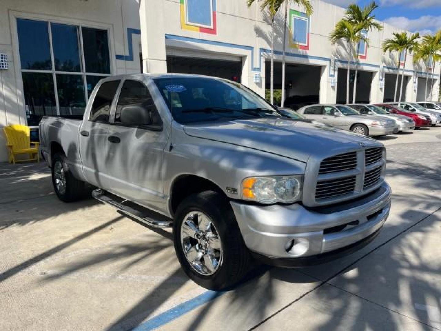 2003 Bright Silver Metallic /Dark Slate Gray Dodge Ram 1500 CREW HEMI SLT LOW MILES 78,951 (1D7HA18D13S) with an 5.7L V8 Hemi Magnum Engine engine, Automatic transmission, located at 4701 North Dixie Hwy, Pompano Beach, FL, 33064, (954) 422-2889, 26.240938, -80.123474 - OUR WEBPAGE FLORIDACARS1.COM HAS OVER 100 PHOTOS AND FREE CARFAX LINK 2003 DODGE RAM 1500 SLT ROAD READY 5.7L V8 VIN: 1D7HA18D13S364293 NO RECALLS 4 DOOR EXTENDED CAB PICKUP FLORIDA OWNER 5.7L V8 F LOW MILES 78,951 GASOLINE POWER SEATS REAR WHEEL DRIVE 6.4FT BED LENGHT Approach Lights Chrome Wheels - Photo#66