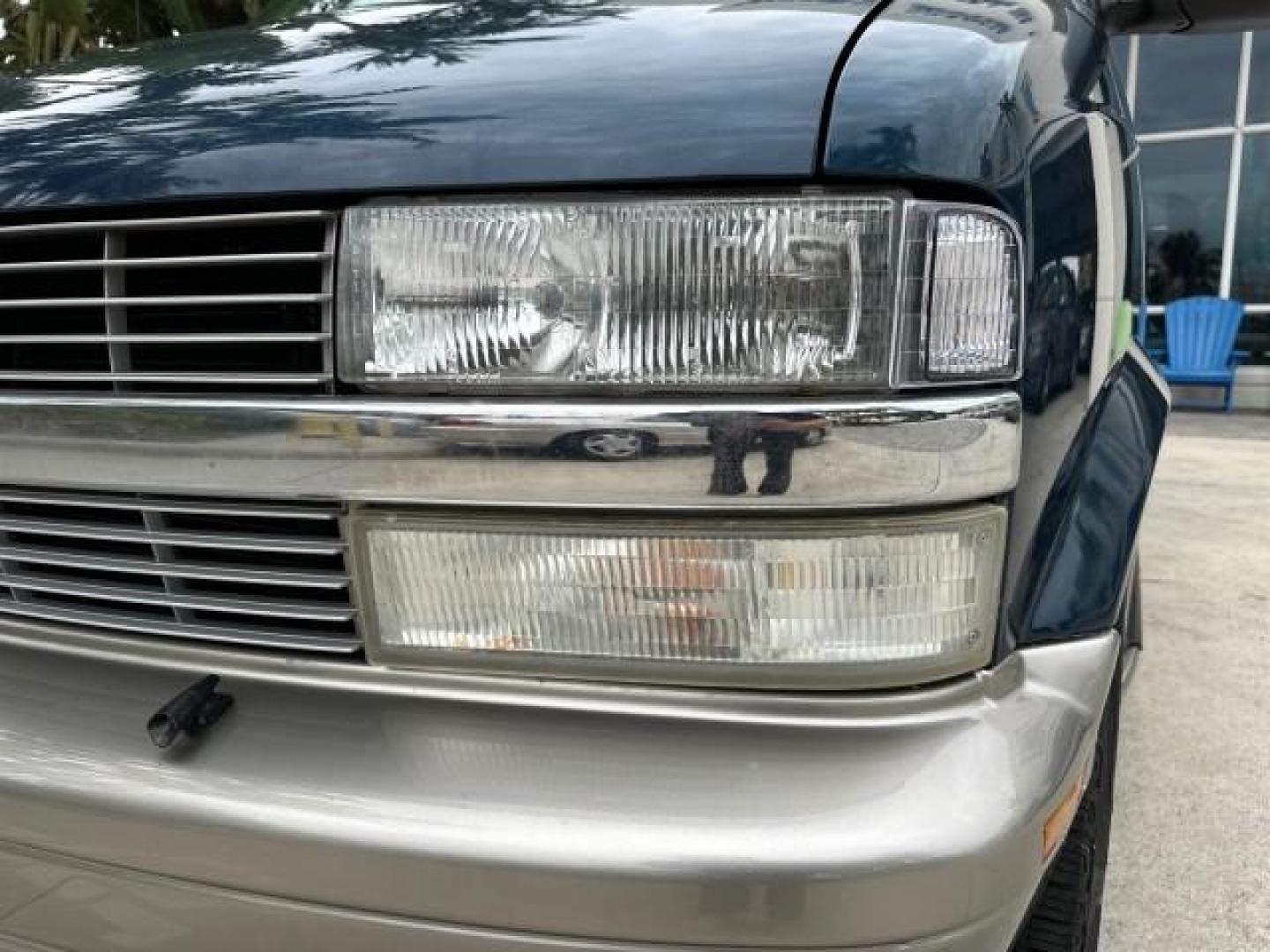 2005 Medium Cadet Blue Metallic /Medium Gray Chevrolet Astro Passenger AWD LOW MILES 68,902 1 OWNER (1GNEL19X35B) with an 4.3L Vortec 4300 V6 MFI Engine engine, Automatic transmission, located at 4701 North Dixie Hwy, Pompano Beach, FL, 33064, (954) 422-2889, 26.240938, -80.123474 - OUR WEBPAGE FLORIDACARS1.COM HAS 100 PHOTOS AND FREE CARFAX LINK 2005 CHEVROLET ASTRO 7 PASSENGER VIN: 1GNEL19X35B105007 VAN 4.3L V6 F GASOLINE HANDICAP LIFT ALL WHEEL DRIVE AWD Automatic Climate Control Cruise Control Front Bucket Seats Limited Slip Differential Rear Privacy Glass Trailer Wiring TH - Photo#24