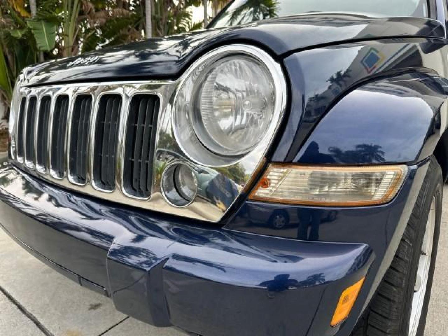 2006 Patriot Blue Pearl /Med Slate Gray Jeep Liberty Limited 4WD LOW MILES 78,641 (1J4GL58K96W) with an 3.7L V6 Engine engine, Automatic transmission, located at 4701 North Dixie Hwy, Pompano Beach, FL, 33064, (954) 422-2889, 26.240938, -80.123474 - OUR WEBPAGE FLORIDACARS1.COM HAS OVER 100 PHOTOS AND FREE CARFAX LINK 2006 JEEP LIBERTY LIMITED VIN: 1J4GL58K96W271518 4 DOOR WAGON/SPORT UTILITY 3.7L V6 F GASOLINE REAR WHEEL DRIVE W/ 4X4 4WD/AWD Alloy Wheels Leather Seats THIS IS ONE OF THE NICEST JEEPS WE HAVE EVER LISTED,2 OWNER FLORIDA TITLE. B - Photo#29