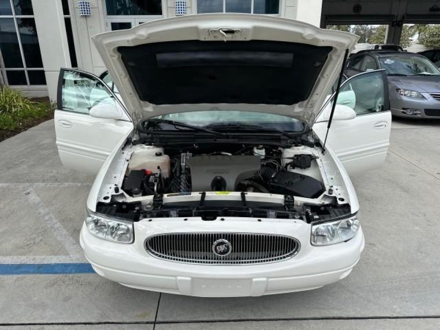 2005 White Opal /Light Cashmere Buick LeSabre NON SMOKERS Low Miles 45,864 (1G4HP52K25U) with an 3.8L 3800 V6 SFI Engine engine, Automatic transmission, located at 4701 North Dixie Hwy, Pompano Beach, FL, 33064, (954) 422-2889, 26.240938, -80.123474 - OUR WEBPAGE FLORIDACARS1.COM HAS OVER 100 PHOTOS AND FREE CARFAX LINK 2005 Buick LeSabre Custom $ 29,270 new ! VIN: 1G4HP52K25U249602 SEDAN 4 DR 3.8L V6 F OHV GASOLINE 29 MPG FRONT WHEEL DRIVE ABS Brakes CD Audio Power Mirrors Side Airbags AM/FM Stereo Cassette Player Power Seat(s) Smart Key Air Con - Photo#18