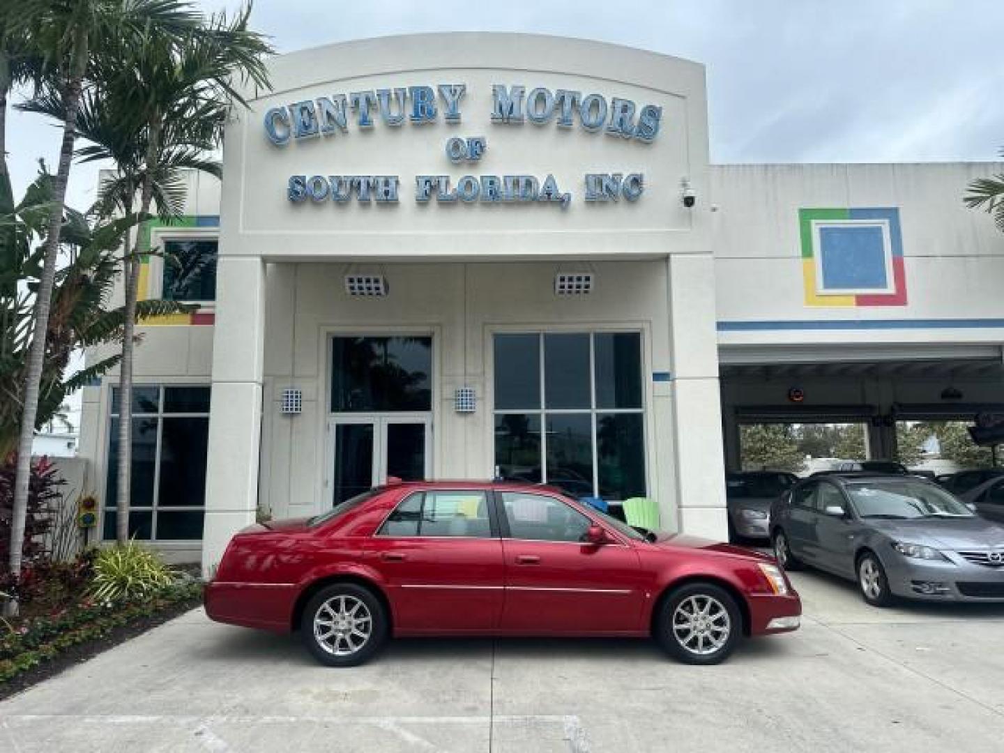 2010 Crystal Red Tintcoat /Titanium/Dark Titanium Cadillac DTS Low Miles 25,493 Sunroof (1G6KD5EY9AU) with an Northstar 4.6L DOHC V8 Engine engine, Automatic transmission, located at 4701 North Dixie Hwy, Pompano Beach, FL, 33064, (954) 422-2889, 26.240938, -80.123474 - OUR WEBPAGE FLORIDACARS1.COM HAS OVER 100 PHOTOS AND FREE CARFAX LINK 2010 CADILLAC DTS LUXURY COLLECTION CRYSTAL RED TRICOAT BEAUTIFUL VIN: 1G6KD5EY9AU108445 SEDAN 4 DR 4.6L V8 F DOHC 32V GASOLINE FRONT WHEEL DRIVE A/C Seat(s) Parking Sensors Alloy Wheels Rear Air Conditioning Front Seat Heaters Re - Photo#0