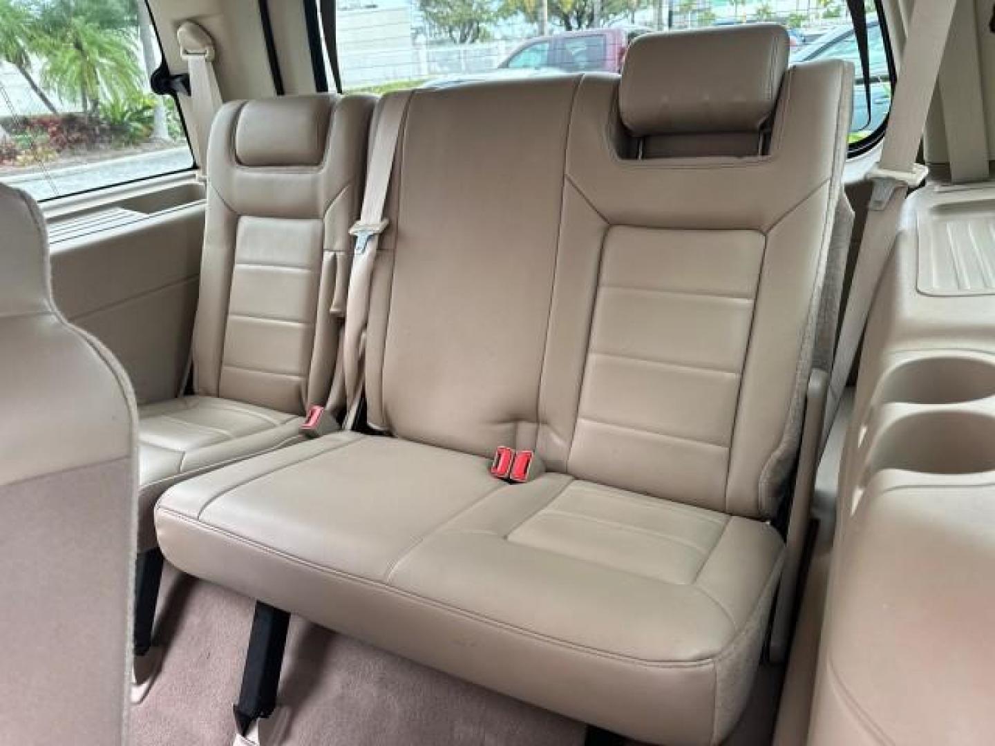 2005 Cashmere Tri-Coat Metallic /Medium Parchment Ford Expedition Limited 1 OWNER LOW MILES 66,181 (1FMFU19545L) with an 5.4L SOHC SEFI 24-Valve V8 Engine engine, Automatic transmission, located at 4701 North Dixie Hwy, Pompano Beach, FL, 33064, (954) 422-2889, 26.240938, -80.123474 - OUR WEBPAGE FLORIDACARS1.COM HAS OVER 100 PHOTOS AND FREE CARFAX LINK 2005 FORD EXPEDITION LIMITED $ 46,210 NEW VIN: 1FMFU19545LB03653 1 F M F U 1 9 5 4 5 L B 0 3 6 5 3 4 DOOR WAGON/SPORT UTILITY 5.4L V8 F SOHC GASOLINE REAR WHEEL DRIVE Top Features A/C Seat(s) Rear Air Conditioning Alloy Wheels Rea - Photo#75