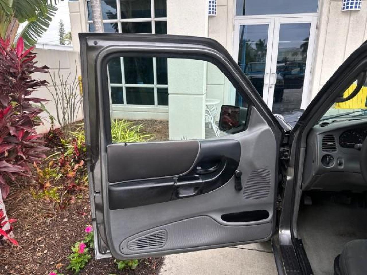 2007 Dark Shadow Grey Metallic /Medium Dk Flint Ford Ranger XLT Low Miles 58,244 Camper Top (1FTYR10D57P) with an 2.3L DOHC 16-Valve I4 Engine engine, Automatic transmission, located at 4701 North Dixie Hwy, Pompano Beach, FL, 33064, (954) 422-2889, 26.240938, -80.123474 - OUR WEBPAGE FLORIDACARS1.COM HAS OVER 100 PHOTOS AND FREE CARFAX LINK 2007 FORD RANGER XLT CAMPER TOPPER VIN: 1FTYR10D57PA51979 PICKUP 2.3L 4 F GASOLINE REAR WHEEL DRIVE Bed Cover Cloth Seats Bed Liner THIS IS ONE OF THE NICEST FORDS WE HAVE EVER LISTED,3 OWNER FLORIDA TITLE. BRAND NEW THIS VEHICLE - Photo#10