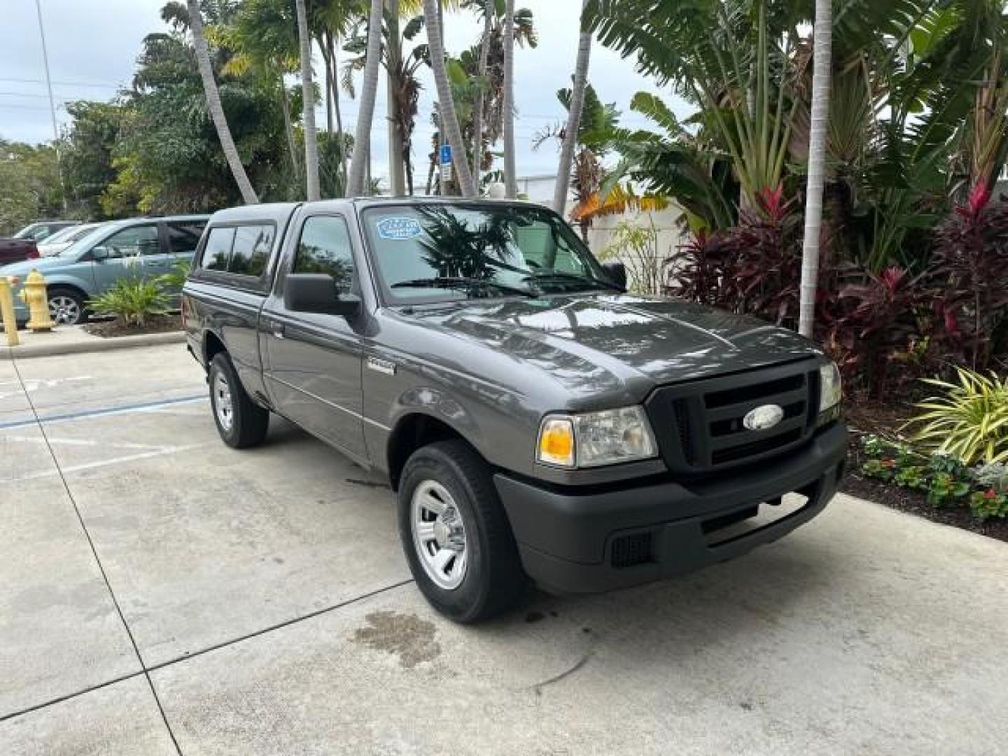 2007 Dark Shadow Grey Metallic /Medium Dk Flint Ford Ranger XLT Low Miles 58,244 Camper Top (1FTYR10D57P) with an 2.3L DOHC 16-Valve I4 Engine engine, Automatic transmission, located at 4701 North Dixie Hwy, Pompano Beach, FL, 33064, (954) 422-2889, 26.240938, -80.123474 - OUR WEBPAGE FLORIDACARS1.COM HAS OVER 100 PHOTOS AND FREE CARFAX LINK 2007 FORD RANGER XLT CAMPER TOPPER VIN: 1FTYR10D57PA51979 PICKUP 2.3L 4 F GASOLINE REAR WHEEL DRIVE Bed Cover Cloth Seats Bed Liner THIS IS ONE OF THE NICEST FORDS WE HAVE EVER LISTED,3 OWNER FLORIDA TITLE. BRAND NEW THIS VEHICLE - Photo#1