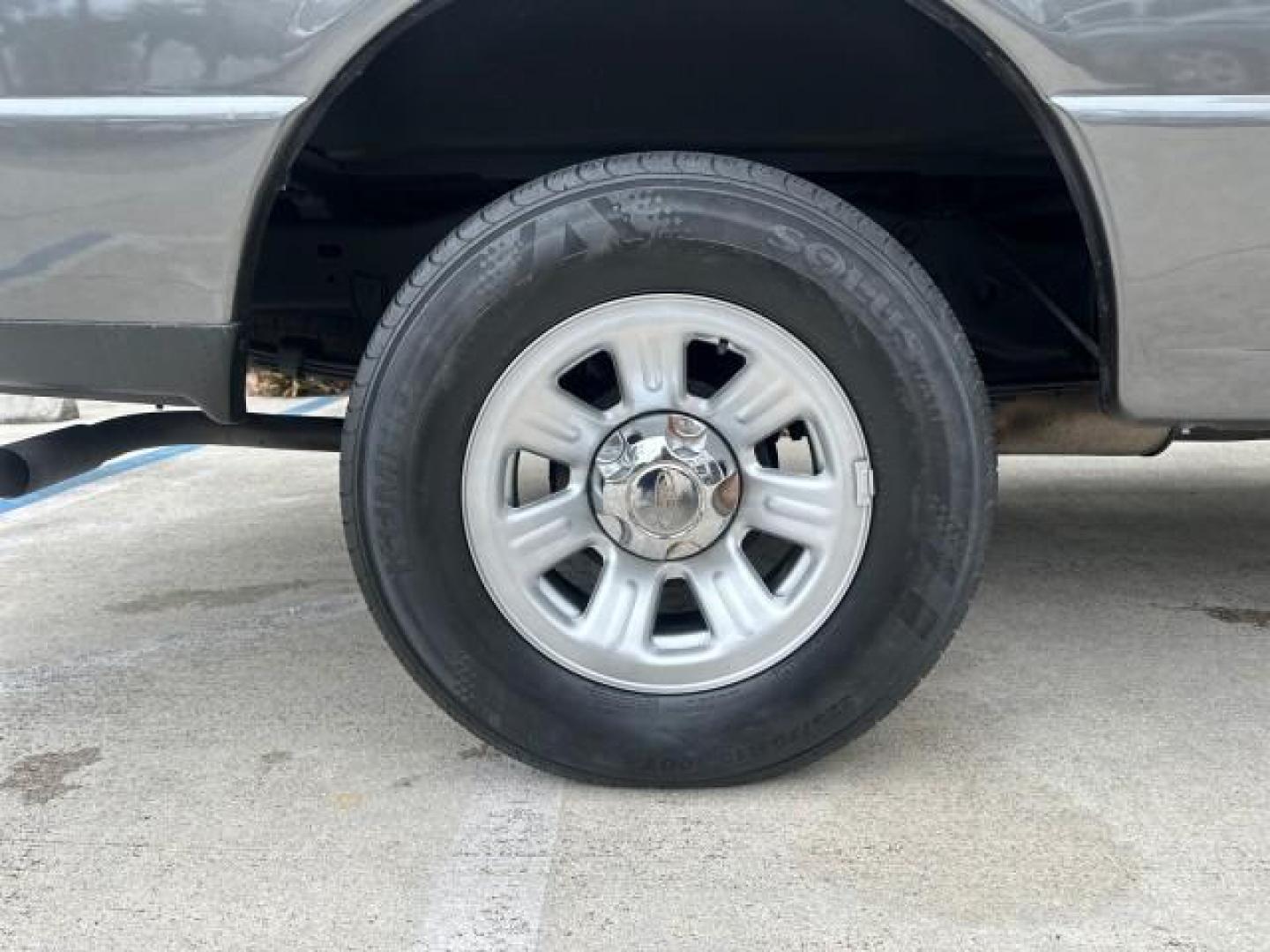 2007 Dark Shadow Grey Metallic /Medium Dk Flint Ford Ranger XLT Low Miles 58,244 Camper Top (1FTYR10D57P) with an 2.3L DOHC 16-Valve I4 Engine engine, Automatic transmission, located at 4701 North Dixie Hwy, Pompano Beach, FL, 33064, (954) 422-2889, 26.240938, -80.123474 - OUR WEBPAGE FLORIDACARS1.COM HAS OVER 100 PHOTOS AND FREE CARFAX LINK 2007 FORD RANGER XLT CAMPER TOPPER VIN: 1FTYR10D57PA51979 PICKUP 2.3L 4 F GASOLINE REAR WHEEL DRIVE Bed Cover Cloth Seats Bed Liner THIS IS ONE OF THE NICEST FORDS WE HAVE EVER LISTED,3 OWNER FLORIDA TITLE. BRAND NEW THIS VEHICLE - Photo#30