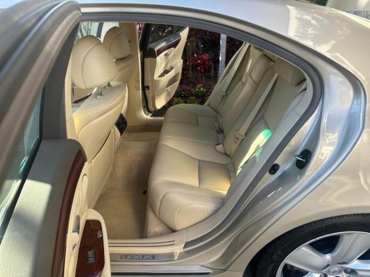 2011 Satin Cashmere Metallic /Parchment Lexus LS 460 1 FL OWNER FULLY LOADED (JTHBL5EFXB5) with an 4.6L DOHC 32-Valve V8 Engine engine, Automatic transmission, located at 4701 North Dixie Hwy, Pompano Beach, FL, 33064, (954) 422-2889, 26.240938, -80.123474 - OUR WEBPAGE FLORIDACARS1.COM HAS OVER 100 PHOTOS AND FREE CARFAX LINK 2011 LEXUS LS 460 VIN: JTHBL5EFXB5103313 SEDAN 4 DR 4.6L V8 F DOHC 32V GASOLINE REAR WHEEL DRIVE THIS IS ONE OF THE NICEST LEXU S' WE HAVE EVER LISTED, CLEAN 1 OWNER FLORIDA TITLE. FULLY LOADED WITH OPTIONS INCLUDING 19 WHEELS, SU - Photo#12