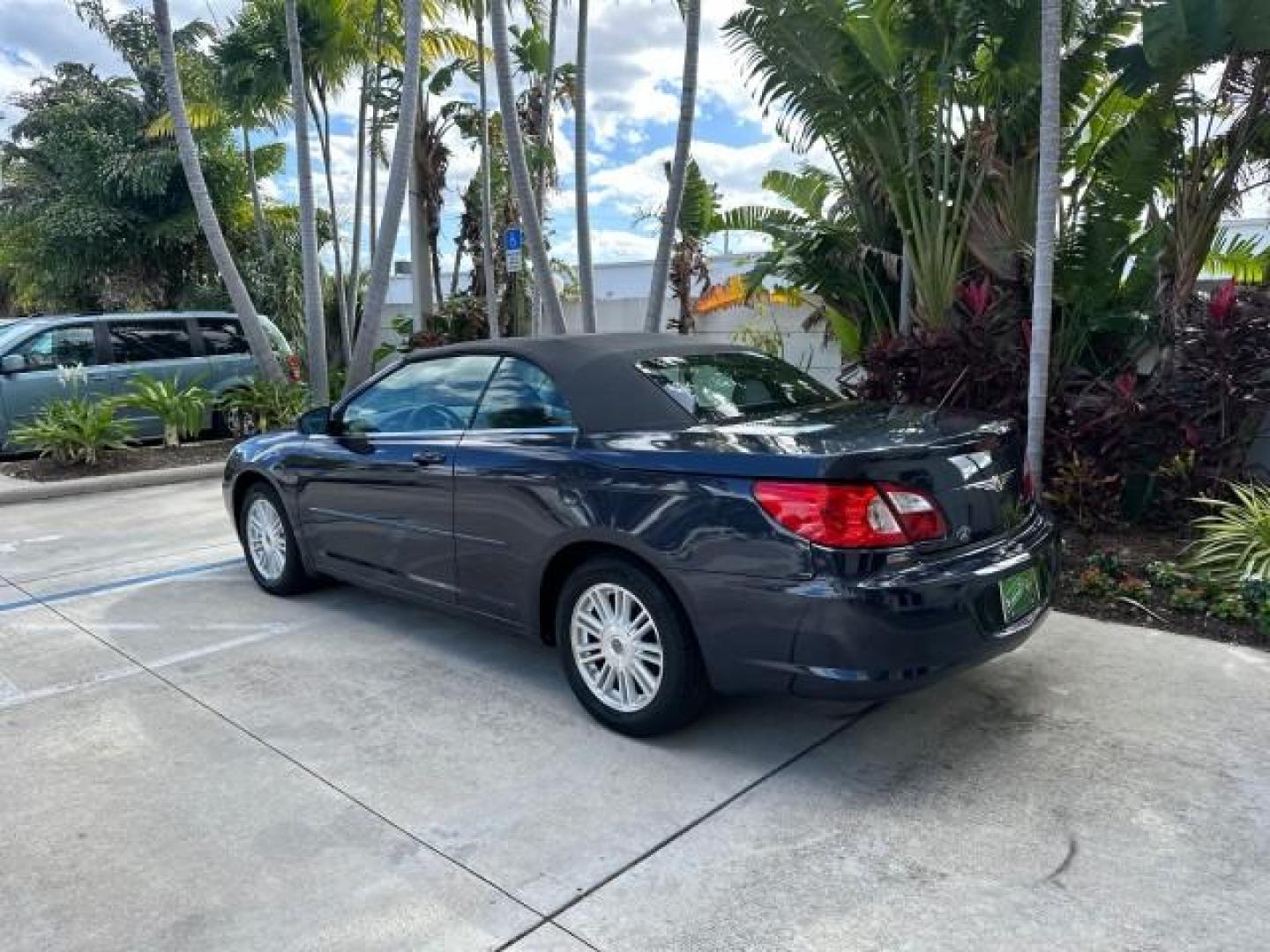 2008 Deep Water Blue Pearl /Slate Gray Chrysler Sebring LOW MILES 35,645 Touring (1C3LC55R68N) with an 2.7L V6 Cylinder Engine engine, Automatic transmission, located at 4701 North Dixie Hwy, Pompano Beach, FL, 33064, (954) 422-2889, 26.240938, -80.123474 - OUR WEBPAGE FLORIDACARS1.COM HAS OVER 100 PHOTOS AND FREE CARFAX LINK 2008 CHRYSLER SEBRING TOURING VIN: 1C3LC55R68N633310 1 C 3 L C 5 5 R 6 8 N 6 3 3 3 1 0 CONVERTIBLE 2.7L V6 F DOHC 24V GASOLINE FRONT WHEEL DRIVE Top Features Alloy Wheels Cloth Seats Satellite Radio Ready Soft Top Basic Features A - Photo#5