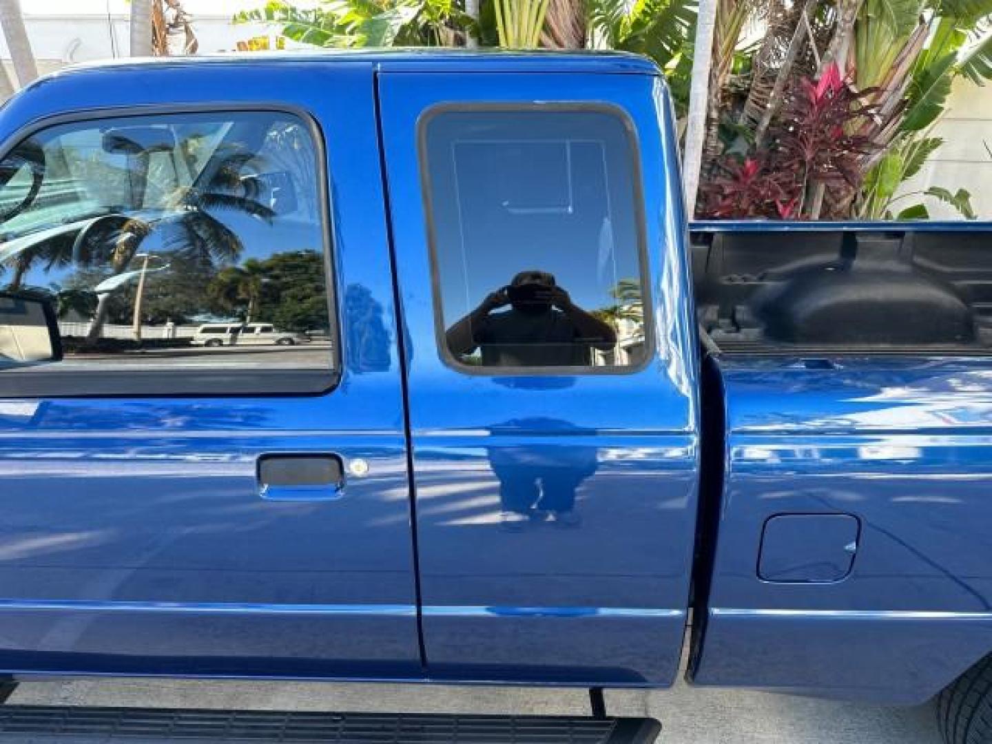 2010 Vista Blue Metallic /Medium Dark Flint Ford Ranger XLT X CAB LOW MILES 57,020 (1FTKR1ED4AP) with an 2.3L DOHC 16-Valve I4 Engine engine, Automatic transmission, located at 4701 North Dixie Hwy, Pompano Beach, FL, 33064, (954) 422-2889, 26.240938, -80.123474 - OUR WEBPAGE FLORIDACARS1.COM HAS OVER 100 PHOTOS AND FREE CARFAX LINK 2010 FORD RANGER XLT VIN: 1FTKR1ED4APA27033 CLUB CAB PICKUP 2.3L I4 F DOHC 16V GASOLINE REAR WHEEL DRIVE Bed Cover Running Boards Bed Liner Satellite Radio Ready Bluetooth Technology Tow Hitch Cloth Seats THIS IS ONE OF THE NICEST - Photo#39