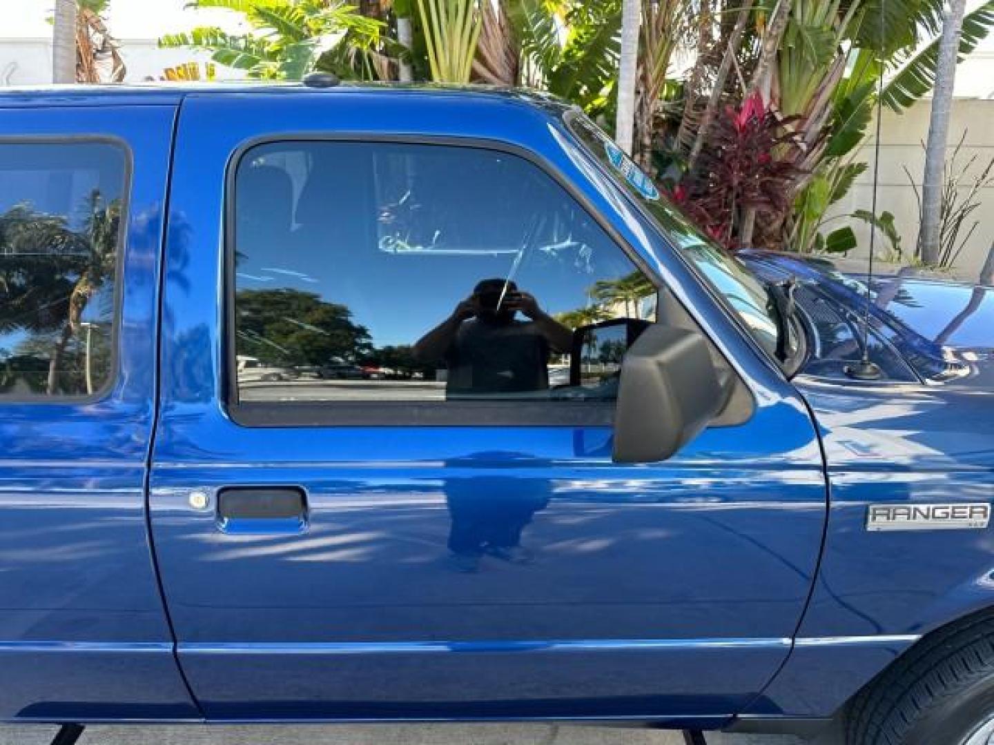 2010 Vista Blue Metallic /Medium Dark Flint Ford Ranger XLT X CAB LOW MILES 57,020 (1FTKR1ED4AP) with an 2.3L DOHC 16-Valve I4 Engine engine, Automatic transmission, located at 4701 North Dixie Hwy, Pompano Beach, FL, 33064, (954) 422-2889, 26.240938, -80.123474 - OUR WEBPAGE FLORIDACARS1.COM HAS OVER 100 PHOTOS AND FREE CARFAX LINK 2010 FORD RANGER XLT VIN: 1FTKR1ED4APA27033 CLUB CAB PICKUP 2.3L I4 F DOHC 16V GASOLINE REAR WHEEL DRIVE Bed Cover Running Boards Bed Liner Satellite Radio Ready Bluetooth Technology Tow Hitch Cloth Seats THIS IS ONE OF THE NICEST - Photo#53