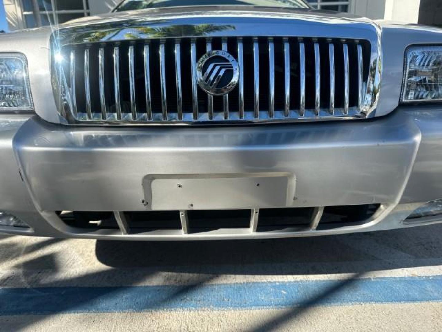 2008 Silver Birch Metallic /Light Camel Mercury Grand Marquis LS 1 OWNER FL 12,426 LOW MILES (2MEFM75V58X) with an 4.6L OHC FFV V8 Engine engine, Automatic transmission, located at 4701 North Dixie Hwy, Pompano Beach, FL, 33064, (954) 422-2889, 26.240938, -80.123474 - OUR WEBPAGE FLORIDACARS1.COM HAS OVER 100 PHOTOS AND FREE CARFAX LINK 2008 MERCURY GRAND MARQUIS LS NON SMOKER VIN: 2MEFM75V58X614887 SEDAN 4 DR 4.6L V8 F SOHC FLEX FUEL REAR WHEEL DRIVE ROAD READY NO ACCIDENTS NO RECALLS FLORIDA 1 OWNER POWER LEATHER SEATS LOW MILES 12,426 Alloy Wheels Leather Seat - Photo#36