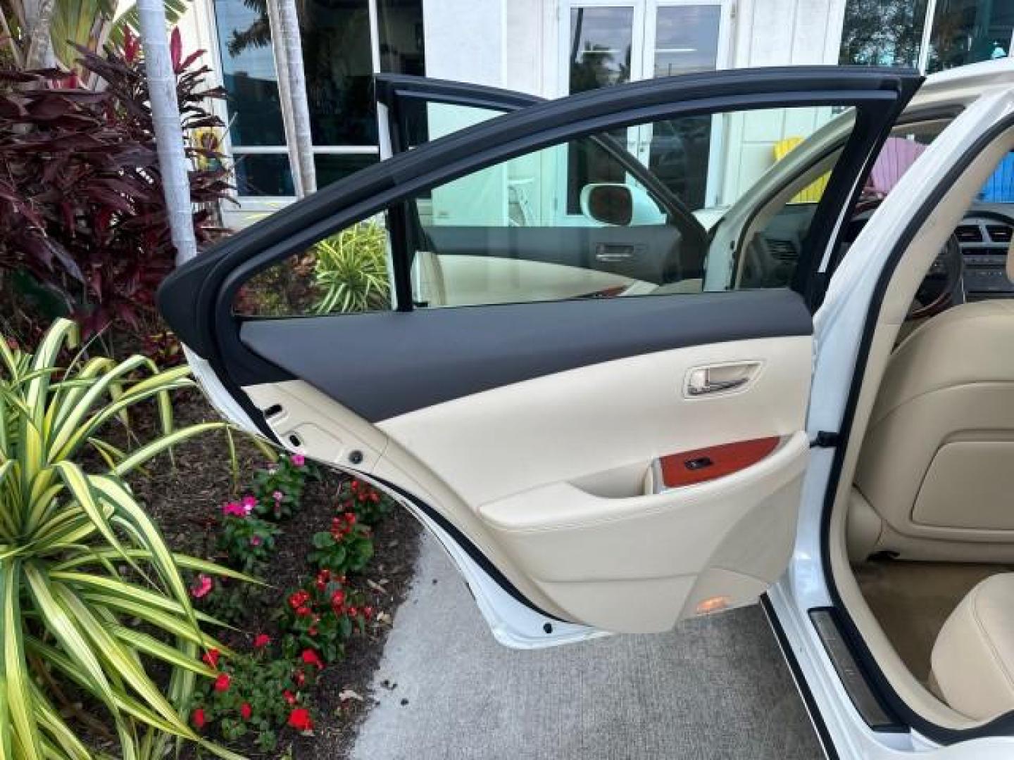 2011 Starfire Pearl /Parchment Lexus ES 350 LOW MILES 37,364 (JTHBK1EG0B2) with an 3.5L DOHC SFI 24-Valve V6 Engine engine, Automatic transmission, located at 4701 North Dixie Hwy, Pompano Beach, FL, 33064, (954) 422-2889, 26.240938, -80.123474 - 2011 LEXUS ES 350 VIN: JTHBK1EG0B2449165 SEDAN 4 DR 3.5L V6 F DOHC 24V GASOLINE FRONT WHEEL DRIVE Highlighted Features Alloy Wheels Rear Sunshade Bluetooth Technology Satellite Radio Ready Leather Seats Sunroof(s) Memory Seat(s) Presenting one of the finest Lexus ES350's weve ever listed! This incre - Photo#13