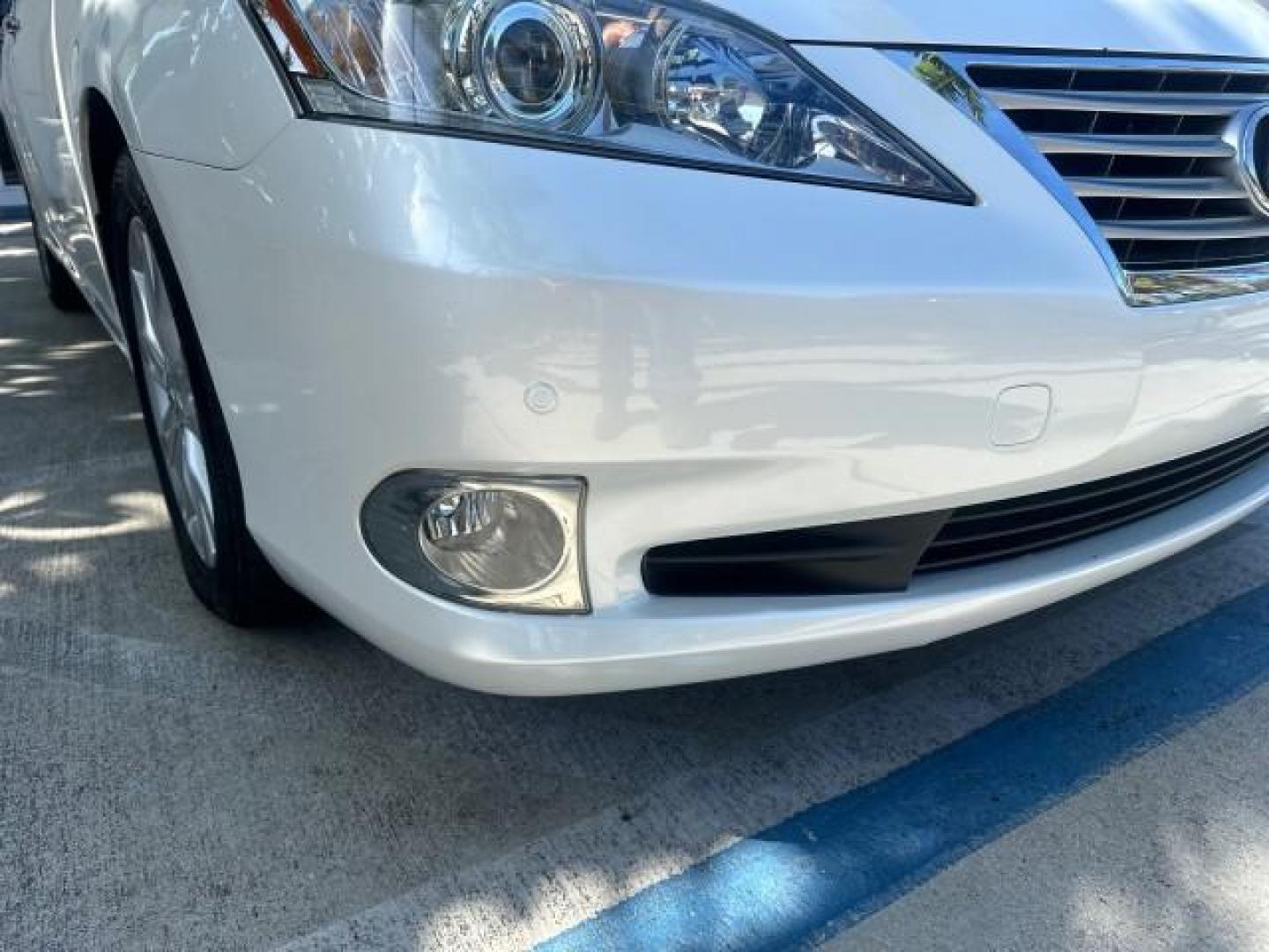 2011 Starfire Pearl /Parchment Lexus ES 350 LOW MILES 37,364 (JTHBK1EG0B2) with an 3.5L DOHC SFI 24-Valve V6 Engine engine, Automatic transmission, located at 4701 North Dixie Hwy, Pompano Beach, FL, 33064, (954) 422-2889, 26.240938, -80.123474 - 2011 LEXUS ES 350 VIN: JTHBK1EG0B2449165 SEDAN 4 DR 3.5L V6 F DOHC 24V GASOLINE FRONT WHEEL DRIVE Highlighted Features Alloy Wheels Rear Sunshade Bluetooth Technology Satellite Radio Ready Leather Seats Sunroof(s) Memory Seat(s) Presenting one of the finest Lexus ES350's weve ever listed! This incre - Photo#28