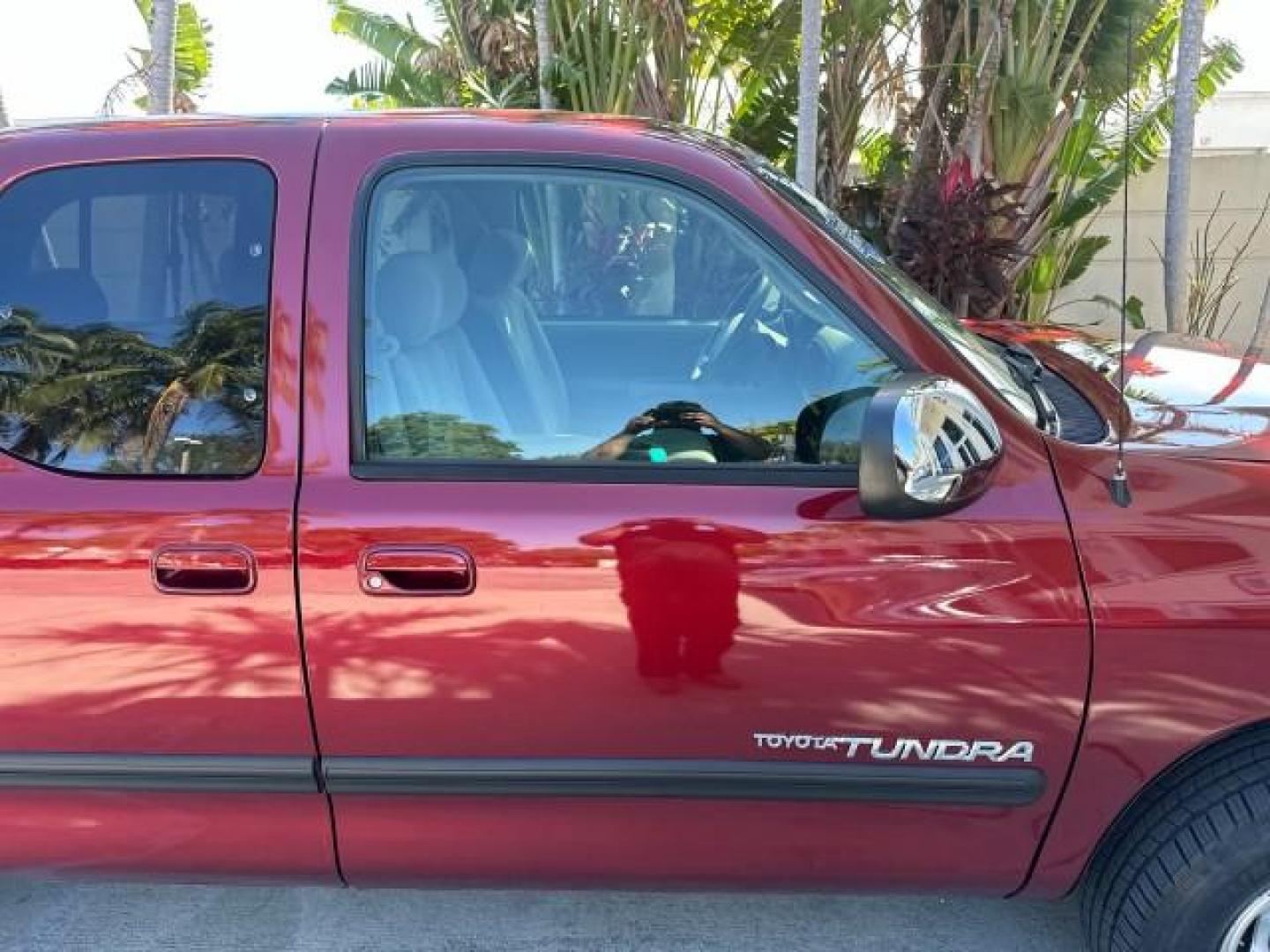 2003 Salsa Red Pearl /Gray Toyota Tundra SR5 1 OWNER FL TITLE 31 SERVICES (5TBRT34163S) with an 4.7L DOHC EFI 32-Valve V8 i-Force Engine engine, Automatic transmission, located at 4701 North Dixie Hwy, Pompano Beach, FL, 33064, (954) 422-2889, 26.240938, -80.123474 - 2003 TOYOTA TUNDRA SR5 VIN: 5TBRT34163S368762 4 DOOR EXTENDED CAB PICKUP 4.7L V8 F DOHC 32V GASOLINE REAR WHEEL DRIVE Highlighted Features Bed Liner Cloth Seats ABS Brakes Automatic Transmission Power Locks AM/FM Stereo CD Audio Power Mirrors Air Conditioning Cassette Player Power Windows Presenting - Photo#53