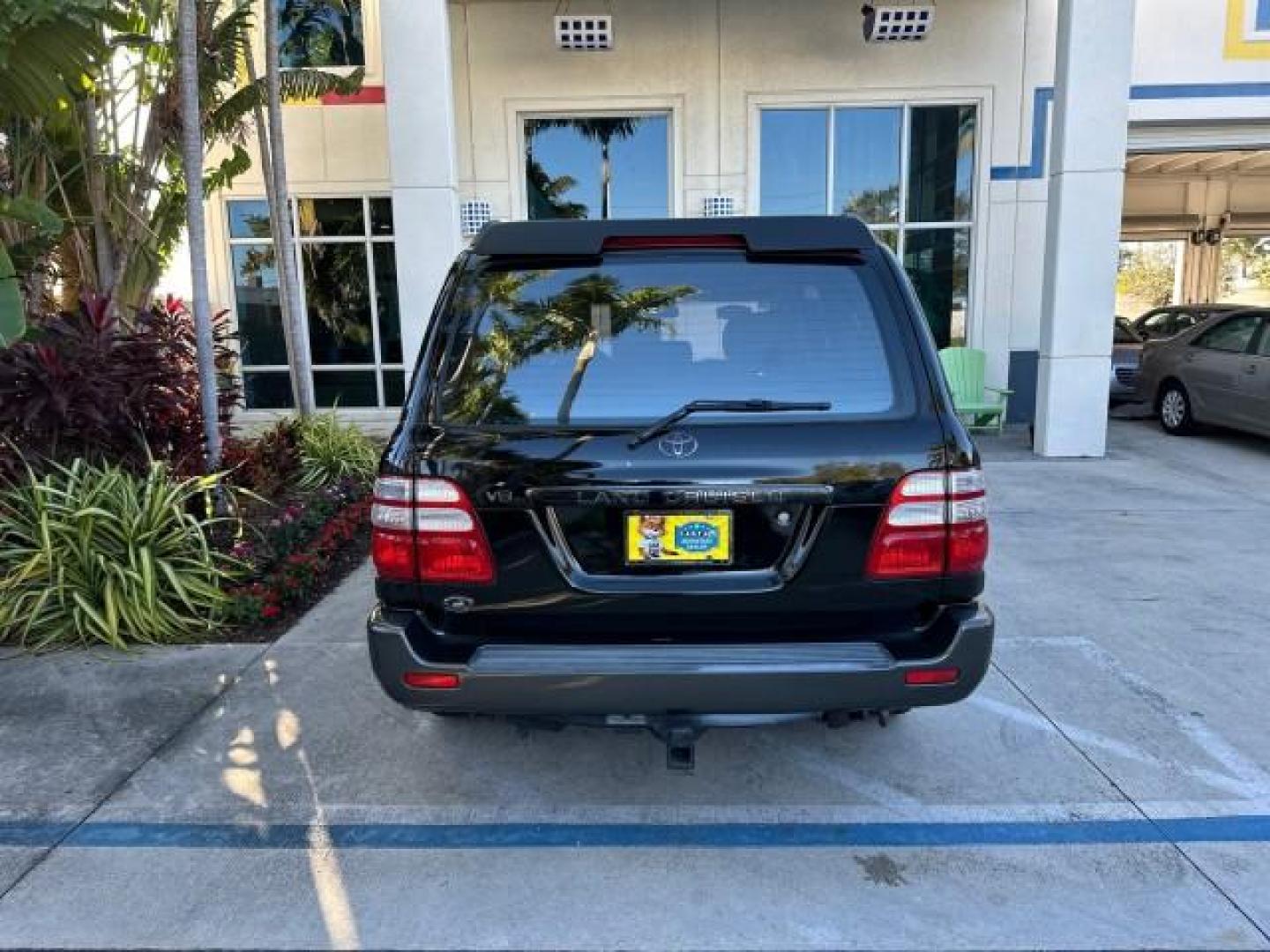 2003 Black Garnet Pearl /Stone Toyota Land Cruiser 4X4 18 SERVICE RECORDS NEW TIMING (JTEHT05JX32) with an 4.7L DOHC EFI 32-Valve V8 Engine engine, Automatic transmission, located at 4701 North Dixie Hwy, Pompano Beach, FL, 33064, (954) 422-2889, 26.240938, -80.123474 - OUR WEBPAGE FLORIDACARS1.COM HAS OVER 100 PHOTOS AND FREE CARFAX LINK 2003 TOYOTA LAND CRUISER VIN: JTEHT05JX32048900 J T E H T 0 5 J X 3 2 0 4 8 9 0 0 4 DOOR WAGON/SPORT UTILITY 4.7L V8 F DOHC 32V GASOLINE ALL WHEEL DRIVE NEW TIMING 10/17/2019 124,356 Toyota of Deerfield Beach Deerfield Beach, Flor - Photo#6