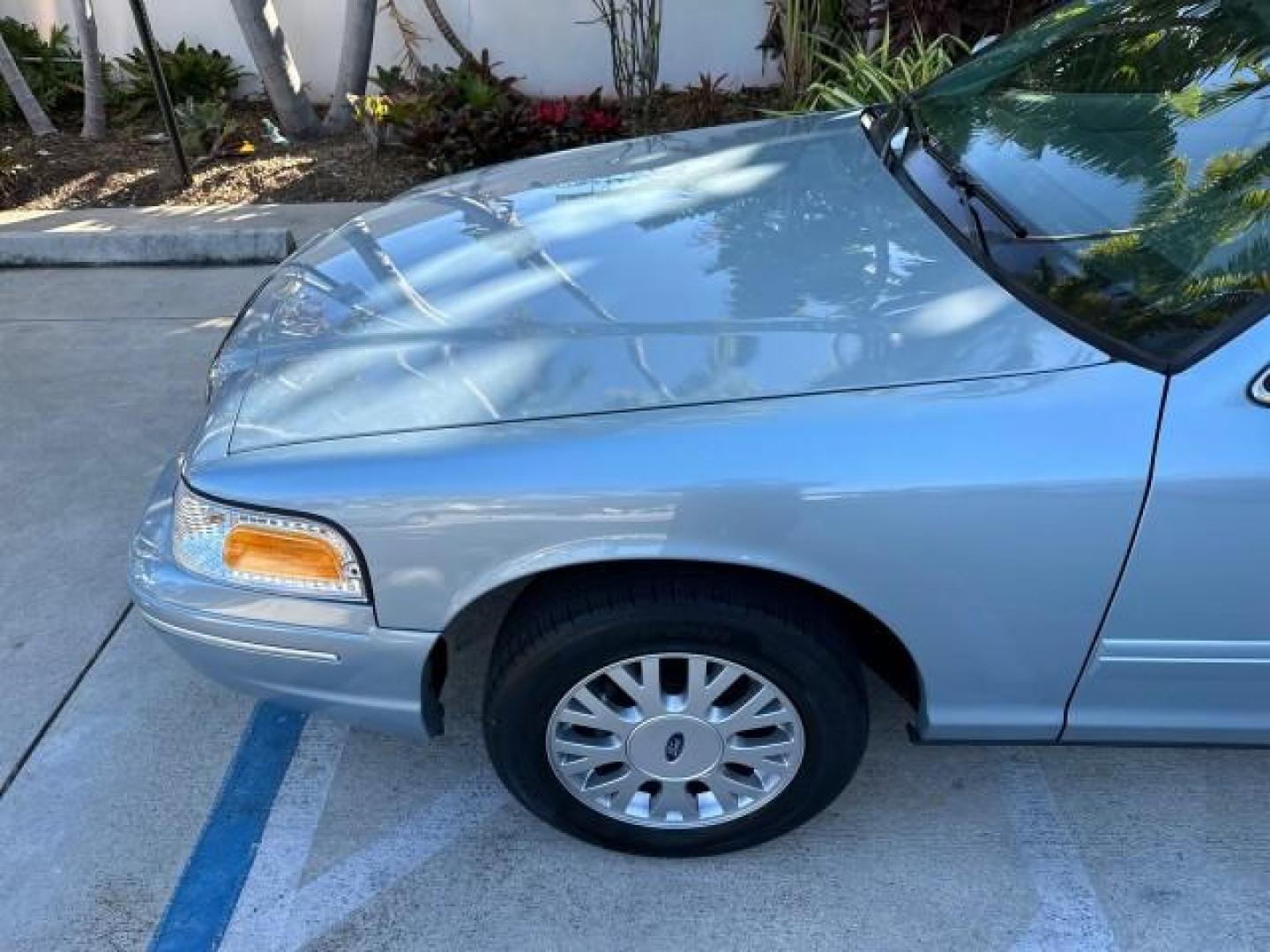 2003 Light Blue Metallic /Medium Parchment Ford Crown Victoria LX LOW MILES 31,713 (2FAFP74W53X) with an 4.6L SEFI OHC V8 Engine engine, Automatic transmission, located at 4701 North Dixie Hwy, Pompano Beach, FL, 33064, (954) 422-2889, 26.240938, -80.123474 - OUR WEBPAGE FLORIDACARS1.COM HAS OVER 100 PHOTOS AND FREE CARFAX LINK 2003 FORD CROWN VICTORIA LX VIN: 2FAFP74W53X100538 2 F A F P 7 4 W 5 3 X 1 0 0 5 3 8 SEDAN 4 DR 4.6L V8 F GASOLINE REAR WHEEL DRIVE Basic Features ABS Brakes CD Audio Power Mirrors Traction Control AM/FM Stereo Cassette Player Pow - Photo#31