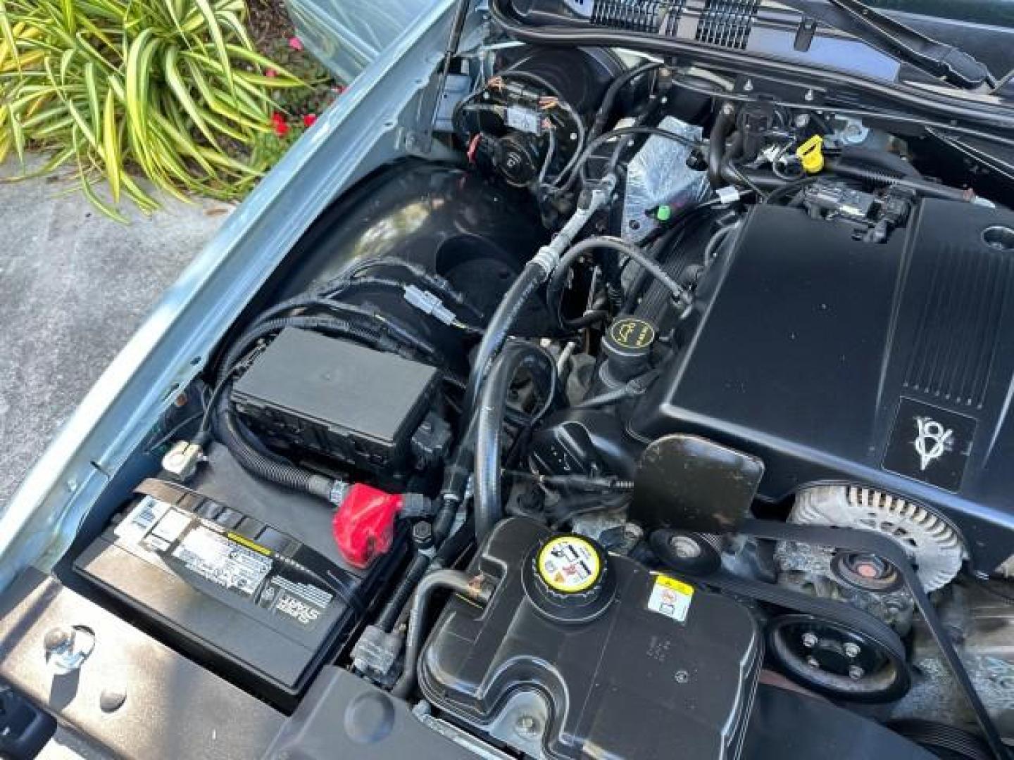 2003 Light Blue Metallic /Medium Parchment Ford Crown Victoria LX LOW MILES 31,713 (2FAFP74W53X) with an 4.6L SEFI OHC V8 Engine engine, Automatic transmission, located at 4701 North Dixie Hwy, Pompano Beach, FL, 33064, (954) 422-2889, 26.240938, -80.123474 - OUR WEBPAGE FLORIDACARS1.COM HAS OVER 100 PHOTOS AND FREE CARFAX LINK 2003 FORD CROWN VICTORIA LX VIN: 2FAFP74W53X100538 2 F A F P 7 4 W 5 3 X 1 0 0 5 3 8 SEDAN 4 DR 4.6L V8 F GASOLINE REAR WHEEL DRIVE Basic Features ABS Brakes CD Audio Power Mirrors Traction Control AM/FM Stereo Cassette Player Pow - Photo#38