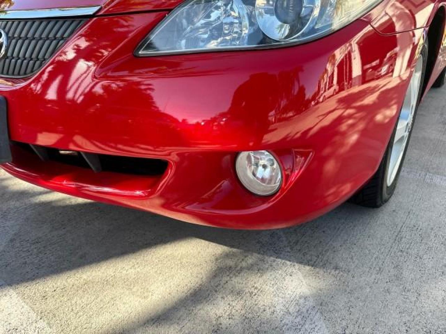 2004 Absolutely Red /Dark Stone Toyota Camry Solara 1 FL SLE LOW MILES 17,713 (4T1FA38P74U) with an 3.3L DOHC SMPI VVT-i 24-Valve V6 Engine engine, Automatic transmission, located at 4701 North Dixie Hwy, Pompano Beach, FL, 33064, (954) 422-2889, 26.240938, -80.123474 - OUR WEBPAGE FLORIDACARS1.COM HAS OVER 100 PHOTOS AND FREE CARFAX LINK 2004 TOYOTA CAMRY SOLARA SLE V6 VIN: 4T1FA38P74U024669 4 T 1 F A 3 8 P 7 4 U 0 2 4 6 6 9 CONVERTIBLE 3.3L V6 F DOHC 24V 29 MPG GASOLINE FRONT WHEEL DRIVE Top Features Alloy Wheels Leather Seats Front Seat Heaters Satellite Radio R - Photo#29