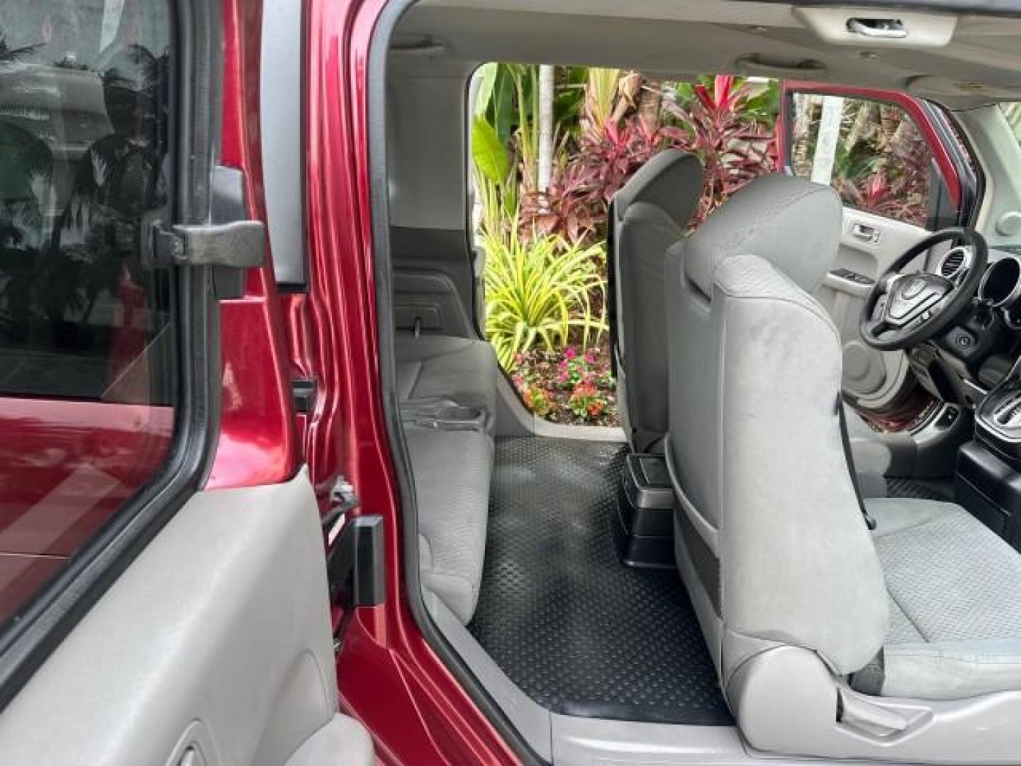 2010 Tango Red Pearl /Gray Honda Element EX LOW MILES FL TITLE (5J6YH1H71AL) with an 2.4L DOHC MPFI 16-Valve i-VTEC I4 Engine engine, Automatic transmission, located at 4701 North Dixie Hwy, Pompano Beach, FL, 33064, (954) 422-2889, 26.240938, -80.123474 - OUR WEBPAGE FLORIDACARS1.COM HAS OVER 100 PHOTOS AND FREE CARFAX LINK 2010 HONDA ELEMENT EX VIN: 5J6YH1H71AL003602 4 DOOR WAGON/SPORT UTILITY 2.4L I4 F DOHC 16V GASOLINE FRONT WHEEL DRIVE Basic Features ABS Brakes Auxiliary Audio Input Power Locks Side Airbags AM/FM Stereo CD Audio Power Mirrors Tra - Photo#19
