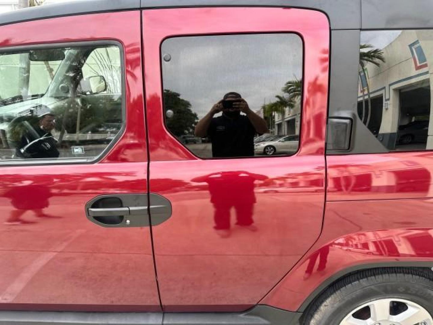 2010 Tango Red Pearl /Gray Honda Element EX LOW MILES FL TITLE (5J6YH1H71AL) with an 2.4L DOHC MPFI 16-Valve i-VTEC I4 Engine engine, Automatic transmission, located at 4701 North Dixie Hwy, Pompano Beach, FL, 33064, (954) 422-2889, 26.240938, -80.123474 - OUR WEBPAGE FLORIDACARS1.COM HAS OVER 100 PHOTOS AND FREE CARFAX LINK 2010 HONDA ELEMENT EX VIN: 5J6YH1H71AL003602 4 DOOR WAGON/SPORT UTILITY 2.4L I4 F DOHC 16V GASOLINE FRONT WHEEL DRIVE Basic Features ABS Brakes Auxiliary Audio Input Power Locks Side Airbags AM/FM Stereo CD Audio Power Mirrors Tra - Photo#33