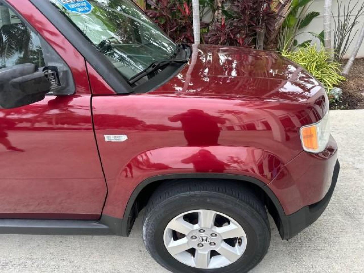 2010 Tango Red Pearl /Gray Honda Element EX LOW MILES FL TITLE (5J6YH1H71AL) with an 2.4L DOHC MPFI 16-Valve i-VTEC I4 Engine engine, Automatic transmission, located at 4701 North Dixie Hwy, Pompano Beach, FL, 33064, (954) 422-2889, 26.240938, -80.123474 - OUR WEBPAGE FLORIDACARS1.COM HAS OVER 100 PHOTOS AND FREE CARFAX LINK 2010 HONDA ELEMENT EX VIN: 5J6YH1H71AL003602 4 DOOR WAGON/SPORT UTILITY 2.4L I4 F DOHC 16V GASOLINE FRONT WHEEL DRIVE Basic Features ABS Brakes Auxiliary Audio Input Power Locks Side Airbags AM/FM Stereo CD Audio Power Mirrors Tra - Photo#44