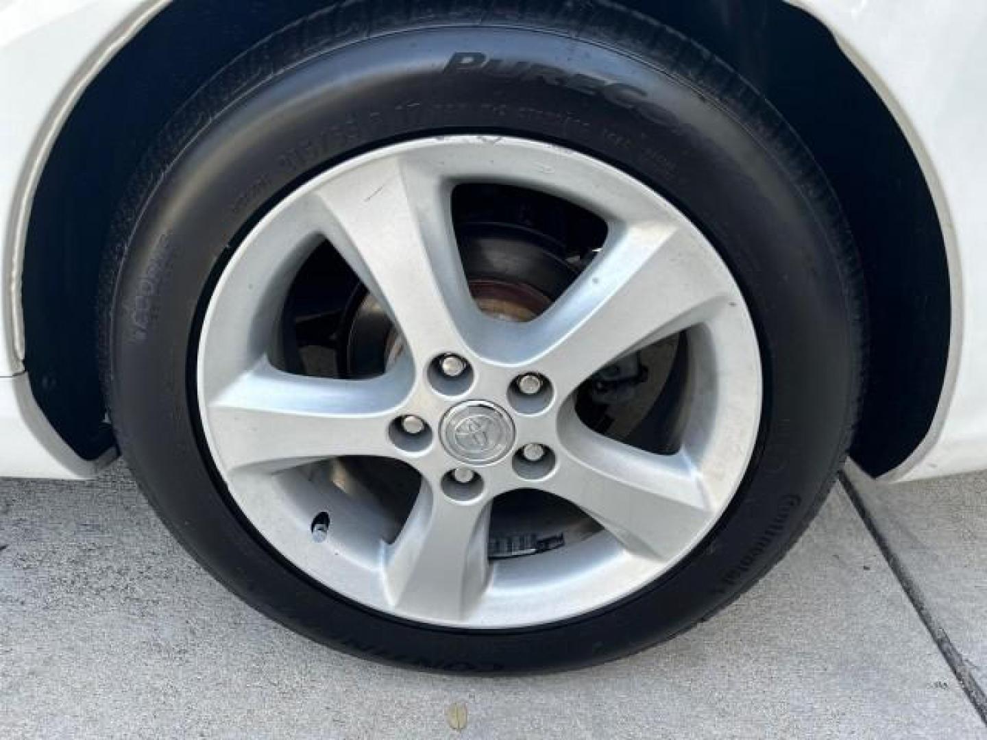 2006 Arctic Frost Pearl /Ivory Toyota Camry Solara LOW MILES 46,220 SLE V6 (4T1FA38P76U) with an 3.3L DOHC SMPI 24-Valve V6 Engine engine, Automatic transmission, located at 4701 North Dixie Hwy, Pompano Beach, FL, 33064, (954) 422-2889, 26.240938, -80.123474 - OUR WEBPAGE FLORIDACARS1.COM HAS OVER 100 PHOTOS AND FREE CARFAX LINK 2006 TOYOTA CAMRY SOLARA SLE V6 TOP OF THE LINE VIN: 4T1FA38P76U086754 4 T 1 F A 3 8 P 7 6 U 0 8 6 7 5 4 CONVERTIBLE 3.3L V6 F DOHC 24V GASOLINE 29 MPG FRONT WHEEL DRIVE Top Features Alloy Wheels Leather Seats Front Seat Heaters S - Photo#33