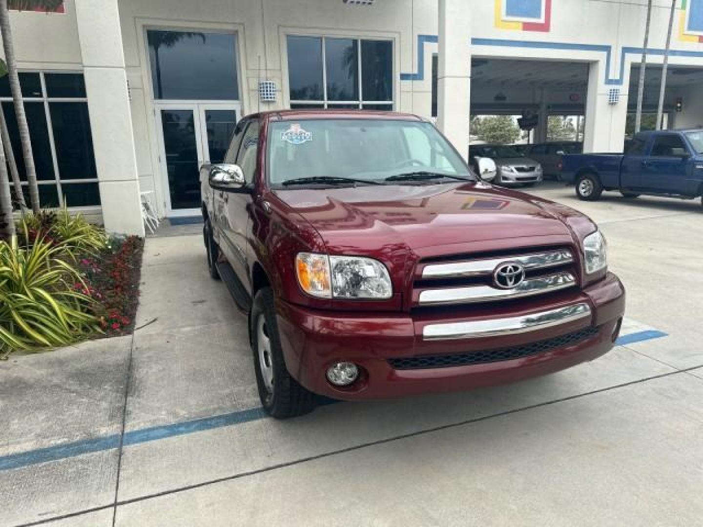 2006 Salsa Red Pearl /Light Charcoal Toyota Tundra SR5 1 OWNER LOW MILES 64,232 (5TBRU34146S) with an 4.0L DOHC SEFI 24-Valve V6 Engine engine, Automatic transmission, located at 4701 North Dixie Hwy, Pompano Beach, FL, 33064, (954) 422-2889, 26.240938, -80.123474 - OUR WEBPAGE FLORIDACARS1.COM HAS OVER 100 PHOTOS AND FREE CARFAX LINK 2006 TOYOTA TUNDRA SR5 VIN: 5TBRU34146S465329 5 T B R U 3 4 1 4 6 S 4 6 5 3 2 9 4 DOOR EXTENDED CAB PICKUP 4.0L V6 F DOHC 24V GASOLINE REAR WHEEL DRIVE Top Features Bed Liner Cloth Seats Running Boards Basic Features ABS Brakes Au - Photo#1