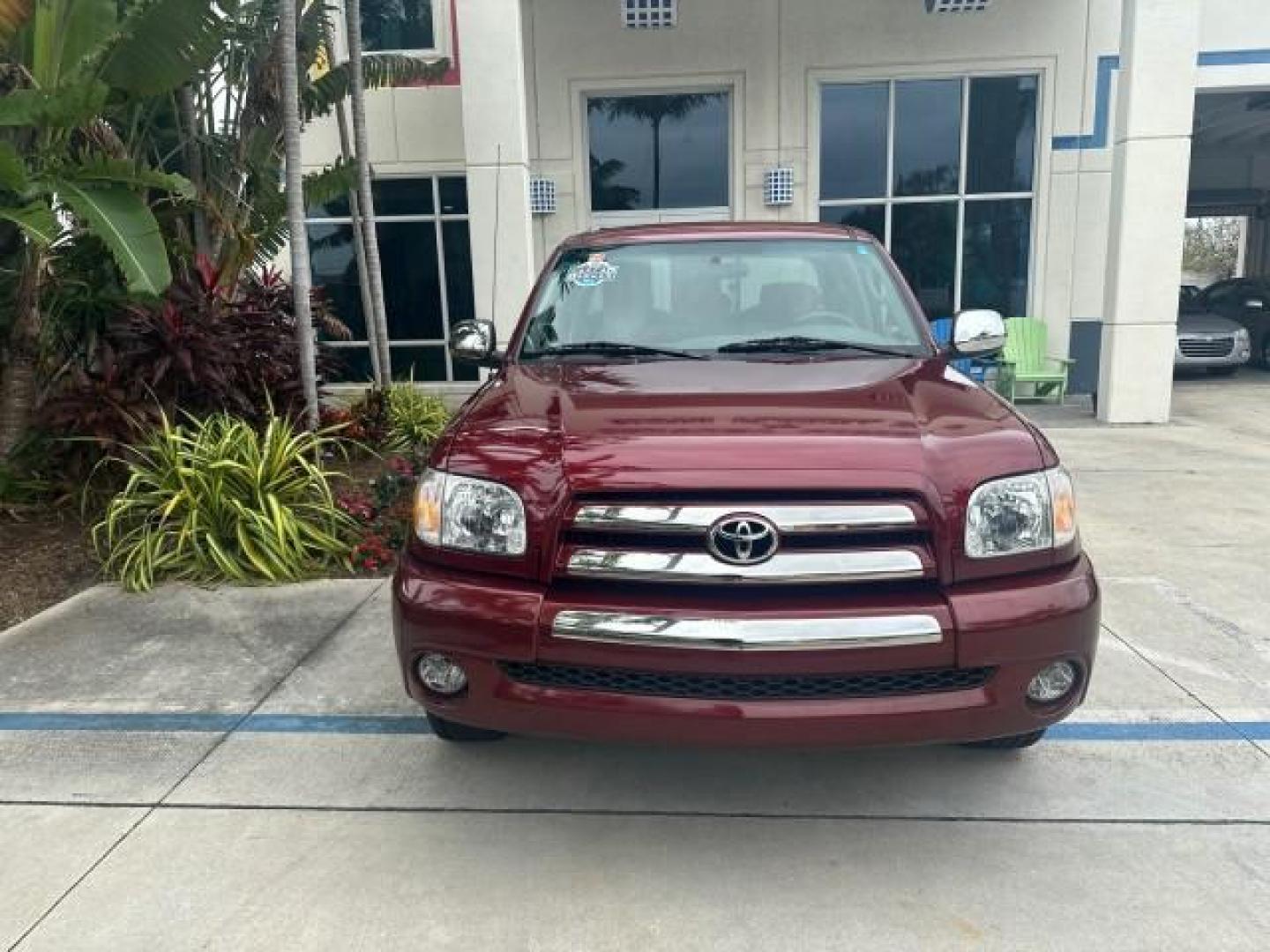 2006 Salsa Red Pearl /Light Charcoal Toyota Tundra SR5 1 OWNER LOW MILES 64,232 (5TBRU34146S) with an 4.0L DOHC SEFI 24-Valve V6 Engine engine, Automatic transmission, located at 4701 North Dixie Hwy, Pompano Beach, FL, 33064, (954) 422-2889, 26.240938, -80.123474 - OUR WEBPAGE FLORIDACARS1.COM HAS OVER 100 PHOTOS AND FREE CARFAX LINK 2006 TOYOTA TUNDRA SR5 VIN: 5TBRU34146S465329 5 T B R U 3 4 1 4 6 S 4 6 5 3 2 9 4 DOOR EXTENDED CAB PICKUP 4.0L V6 F DOHC 24V GASOLINE REAR WHEEL DRIVE Top Features Bed Liner Cloth Seats Running Boards Basic Features ABS Brakes Au - Photo#2