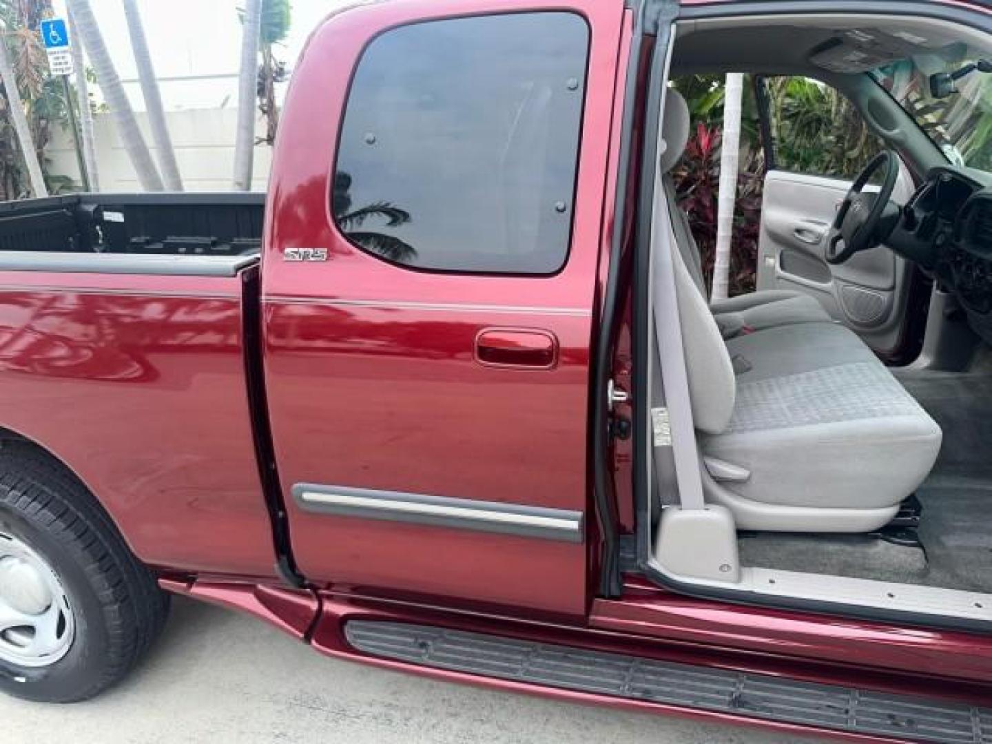 2006 Salsa Red Pearl /Light Charcoal Toyota Tundra SR5 1 OWNER LOW MILES 64,232 (5TBRU34146S) with an 4.0L DOHC SEFI 24-Valve V6 Engine engine, Automatic transmission, located at 4701 North Dixie Hwy, Pompano Beach, FL, 33064, (954) 422-2889, 26.240938, -80.123474 - OUR WEBPAGE FLORIDACARS1.COM HAS OVER 100 PHOTOS AND FREE CARFAX LINK 2006 TOYOTA TUNDRA SR5 VIN: 5TBRU34146S465329 5 T B R U 3 4 1 4 6 S 4 6 5 3 2 9 4 DOOR EXTENDED CAB PICKUP 4.0L V6 F DOHC 24V GASOLINE REAR WHEEL DRIVE Top Features Bed Liner Cloth Seats Running Boards Basic Features ABS Brakes Au - Photo#52