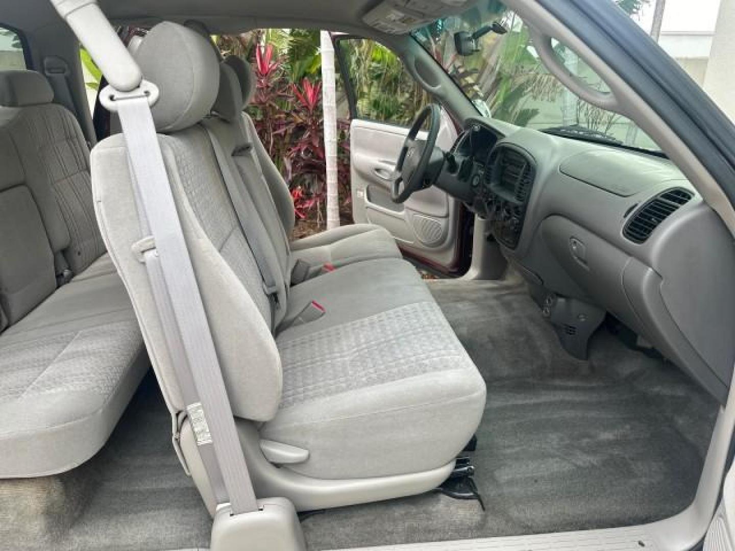 2006 Salsa Red Pearl /Light Charcoal Toyota Tundra SR5 1 OWNER LOW MILES 64,232 (5TBRU34146S) with an 4.0L DOHC SEFI 24-Valve V6 Engine engine, Automatic transmission, located at 4701 North Dixie Hwy, Pompano Beach, FL, 33064, (954) 422-2889, 26.240938, -80.123474 - OUR WEBPAGE FLORIDACARS1.COM HAS OVER 100 PHOTOS AND FREE CARFAX LINK 2006 TOYOTA TUNDRA SR5 VIN: 5TBRU34146S465329 5 T B R U 3 4 1 4 6 S 4 6 5 3 2 9 4 DOOR EXTENDED CAB PICKUP 4.0L V6 F DOHC 24V GASOLINE REAR WHEEL DRIVE Top Features Bed Liner Cloth Seats Running Boards Basic Features ABS Brakes Au - Photo#54