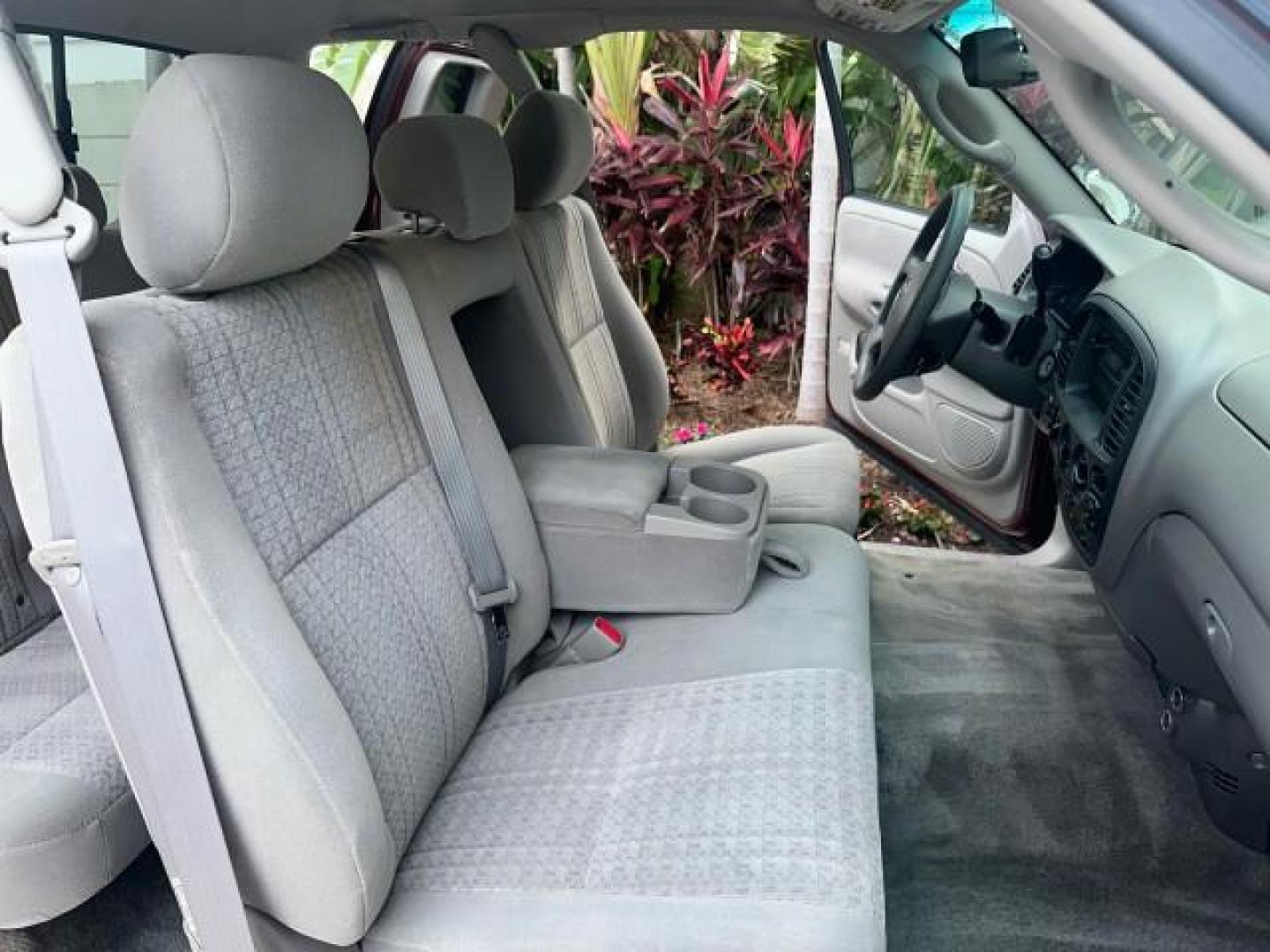 2006 Salsa Red Pearl /Light Charcoal Toyota Tundra SR5 1 OWNER LOW MILES 64,232 (5TBRU34146S) with an 4.0L DOHC SEFI 24-Valve V6 Engine engine, Automatic transmission, located at 4701 North Dixie Hwy, Pompano Beach, FL, 33064, (954) 422-2889, 26.240938, -80.123474 - OUR WEBPAGE FLORIDACARS1.COM HAS OVER 100 PHOTOS AND FREE CARFAX LINK 2006 TOYOTA TUNDRA SR5 VIN: 5TBRU34146S465329 5 T B R U 3 4 1 4 6 S 4 6 5 3 2 9 4 DOOR EXTENDED CAB PICKUP 4.0L V6 F DOHC 24V GASOLINE REAR WHEEL DRIVE Top Features Bed Liner Cloth Seats Running Boards Basic Features ABS Brakes Au - Photo#59