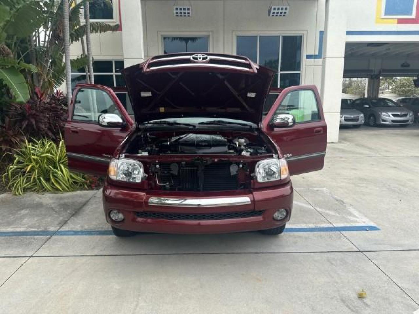 2006 Salsa Red Pearl /Light Charcoal Toyota Tundra SR5 1 OWNER LOW MILES 64,232 (5TBRU34146S) with an 4.0L DOHC SEFI 24-Valve V6 Engine engine, Automatic transmission, located at 4701 North Dixie Hwy, Pompano Beach, FL, 33064, (954) 422-2889, 26.240938, -80.123474 - OUR WEBPAGE FLORIDACARS1.COM HAS OVER 100 PHOTOS AND FREE CARFAX LINK 2006 TOYOTA TUNDRA SR5 VIN: 5TBRU34146S465329 5 T B R U 3 4 1 4 6 S 4 6 5 3 2 9 4 DOOR EXTENDED CAB PICKUP 4.0L V6 F DOHC 24V GASOLINE REAR WHEEL DRIVE Top Features Bed Liner Cloth Seats Running Boards Basic Features ABS Brakes Au - Photo#8