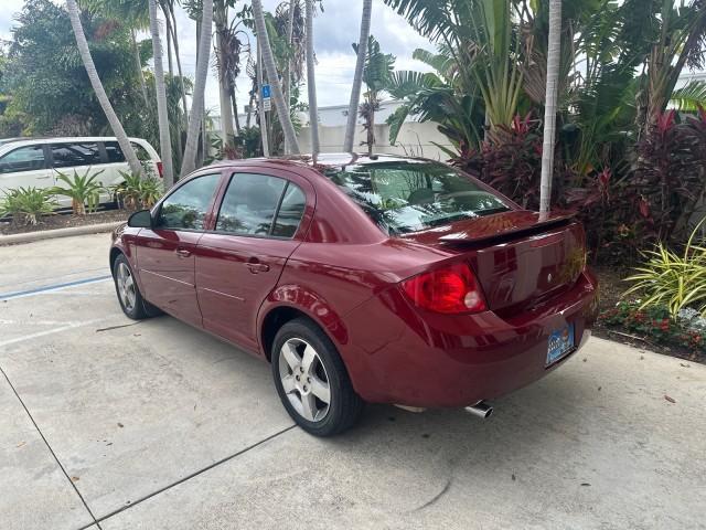 2008 Sport Red Tintcoat /Gray Chevrolet Cobalt LT LOW MILES 60,652 (1G1AL58F287) with an Ecotec 2.2L DOHC 16-Valve 4-Cyl SFI Engine engine, Automatic transmission, located at 4701 North Dixie Hwy, Pompano Beach, FL, 33064, (954) 422-2889, 26.240938, -80.123474 - OUR WEBPAGE FLORIDACARS1.COM HAS OVER 100 PHOTOS AND FREE CARFAX LINK 2008 CHEVROLET COBALT LT VIN: 1G1AL58F287179140 1 G 1 A L 5 8 F 2 8 7 1 7 9 1 4 0 SEDAN 4 DR 2.2L I4 F DOHC 16V GASOLINE 33 MPG GREAT COMMUTER CAR FRONT WHEEL DRIVE Top Features Alloy Wheels Cloth Seats Satellite Radio Ready Basic - Photo#5