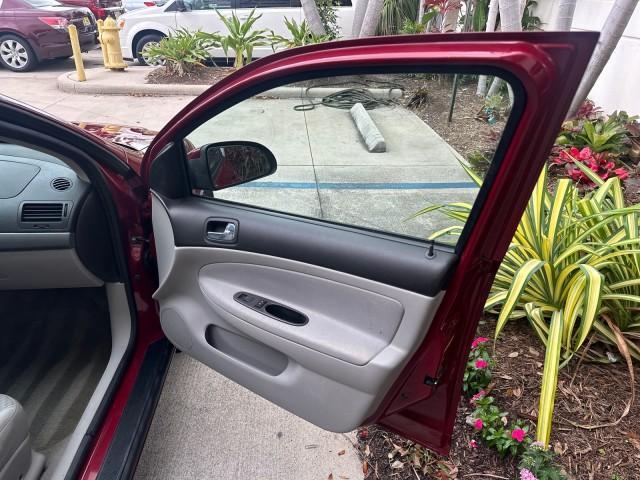 2008 Sport Red Tintcoat /Gray Chevrolet Cobalt LT LOW MILES 60,652 (1G1AL58F287) with an Ecotec 2.2L DOHC 16-Valve 4-Cyl SFI Engine engine, Automatic transmission, located at 4701 North Dixie Hwy, Pompano Beach, FL, 33064, (954) 422-2889, 26.240938, -80.123474 - OUR WEBPAGE FLORIDACARS1.COM HAS OVER 100 PHOTOS AND FREE CARFAX LINK 2008 CHEVROLET COBALT LT VIN: 1G1AL58F287179140 1 G 1 A L 5 8 F 2 8 7 1 7 9 1 4 0 SEDAN 4 DR 2.2L I4 F DOHC 16V GASOLINE 33 MPG GREAT COMMUTER CAR FRONT WHEEL DRIVE Top Features Alloy Wheels Cloth Seats Satellite Radio Ready Basic - Photo#68