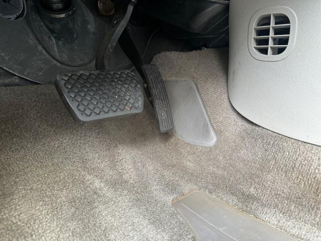 2008 Sport Red Tintcoat /Gray Chevrolet Cobalt LT LOW MILES 60,652 (1G1AL58F287) with an Ecotec 2.2L DOHC 16-Valve 4-Cyl SFI Engine engine, Automatic transmission, located at 4701 North Dixie Hwy, Pompano Beach, FL, 33064, (954) 422-2889, 26.240938, -80.123474 - OUR WEBPAGE FLORIDACARS1.COM HAS OVER 100 PHOTOS AND FREE CARFAX LINK 2008 CHEVROLET COBALT LT VIN: 1G1AL58F287179140 1 G 1 A L 5 8 F 2 8 7 1 7 9 1 4 0 SEDAN 4 DR 2.2L I4 F DOHC 16V GASOLINE 33 MPG GREAT COMMUTER CAR FRONT WHEEL DRIVE Top Features Alloy Wheels Cloth Seats Satellite Radio Ready Basic - Photo#93