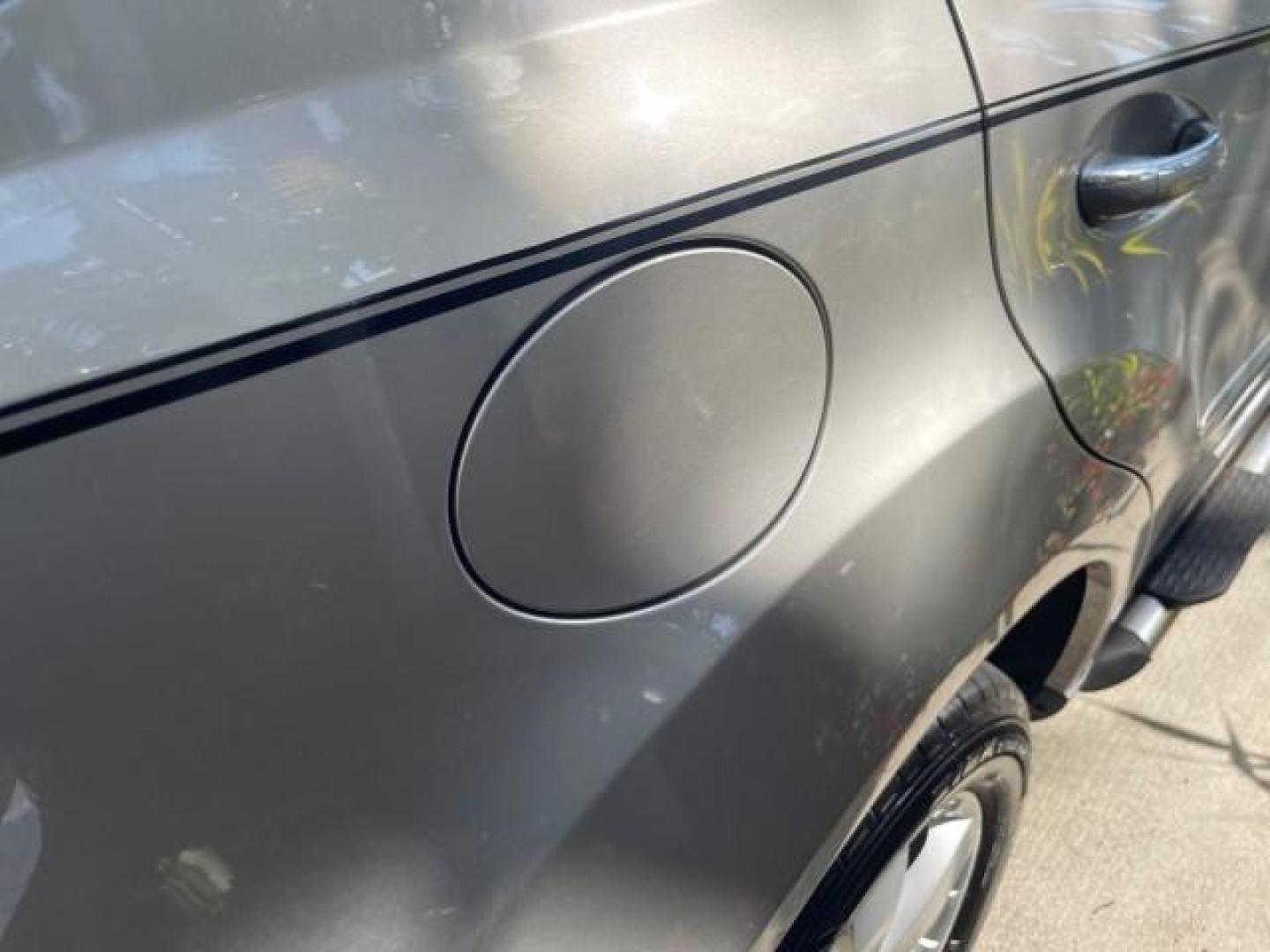 2006 Pewter Metallic /Black Mercedes-Benz M-Class 5.0L AWD CLEAN (4JGBB75E46A) with an 5.0L SMPI SOHC 24-Valve V8 Engine engine, Automatic transmission, located at 4701 North Dixie Hwy, Pompano Beach, FL, 33064, (954) 422-2889, 26.240938, -80.123474 - OUR WEBPAGE FLORIDACARS1.COM HAS OVER 100 PHOTOS AND FREE CARFAX LINK 2006 MERCEDES-BENZ M-CLASS ML 500 VIN: 4JGBB75E46A011498 4 J G B B 7 5 E 4 6 A 0 1 1 4 9 8 4 DOOR WAGON/SPORT UTILITY 5.0L V8 F SOHC 24V GASOLINE ALL WHEEL DRIVE NO RECALLS THIS IS A TRADE IN THE LADY TRAVELED HWY MILES,CLEAN 2 OW - Photo#99
