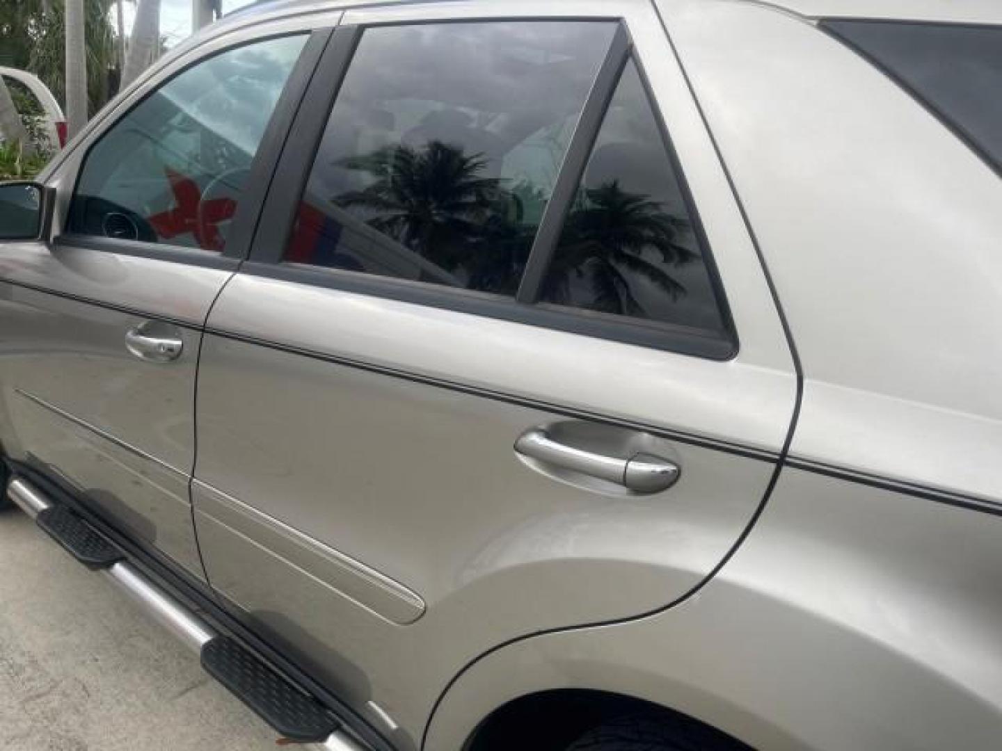 2006 Pewter Metallic /Black Mercedes-Benz M-Class 5.0L AWD CLEAN (4JGBB75E46A) with an 5.0L SMPI SOHC 24-Valve V8 Engine engine, Automatic transmission, located at 4701 North Dixie Hwy, Pompano Beach, FL, 33064, (954) 422-2889, 26.240938, -80.123474 - OUR WEBPAGE FLORIDACARS1.COM HAS OVER 100 PHOTOS AND FREE CARFAX LINK 2006 MERCEDES-BENZ M-CLASS ML 500 VIN: 4JGBB75E46A011498 4 J G B B 7 5 E 4 6 A 0 1 1 4 9 8 4 DOOR WAGON/SPORT UTILITY 5.0L V8 F SOHC 24V GASOLINE ALL WHEEL DRIVE NO RECALLS THIS IS A TRADE IN THE LADY TRAVELED HWY MILES,CLEAN 2 OW - Photo#85